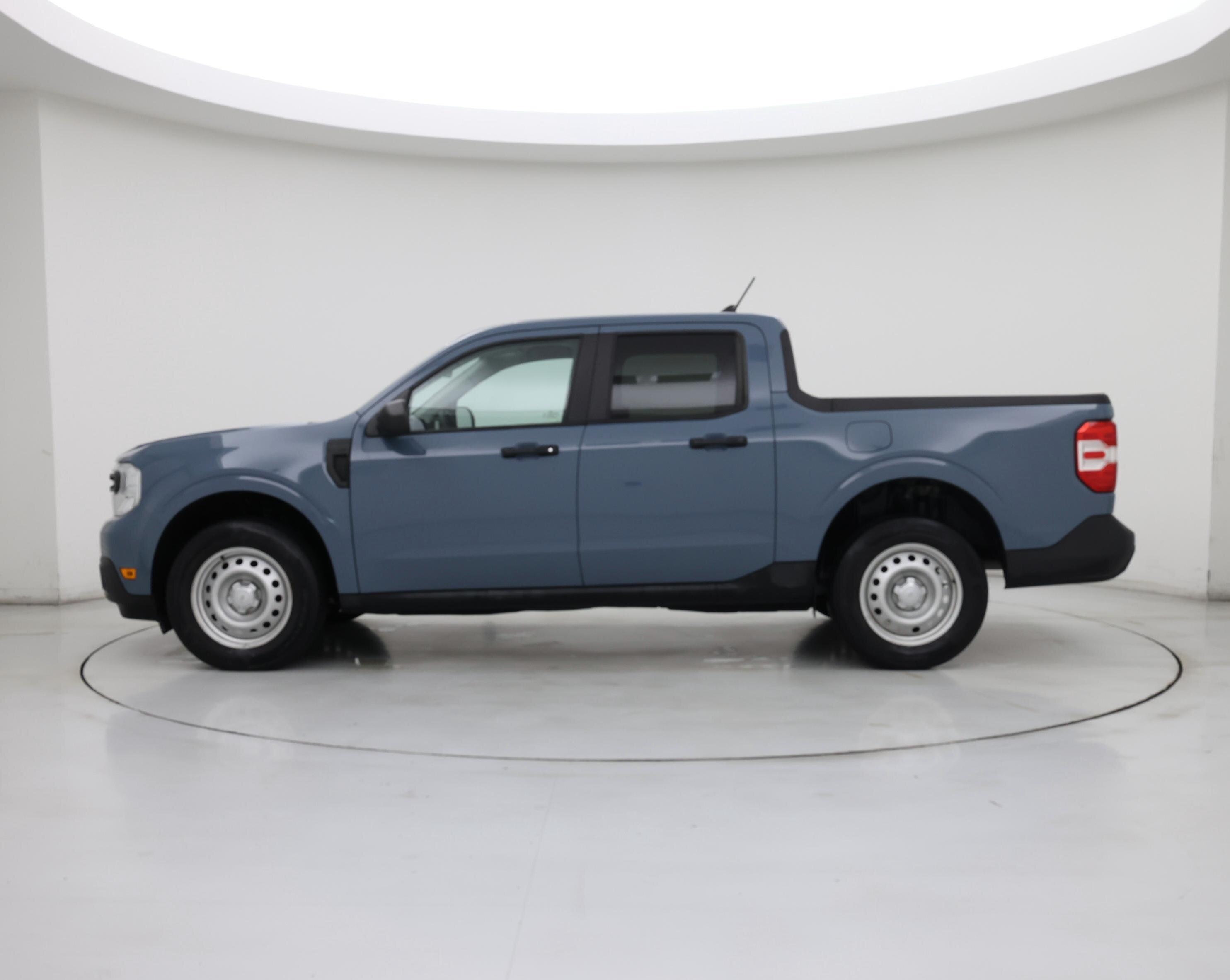 Thumbnail: 2022 Ford Maverick - 3