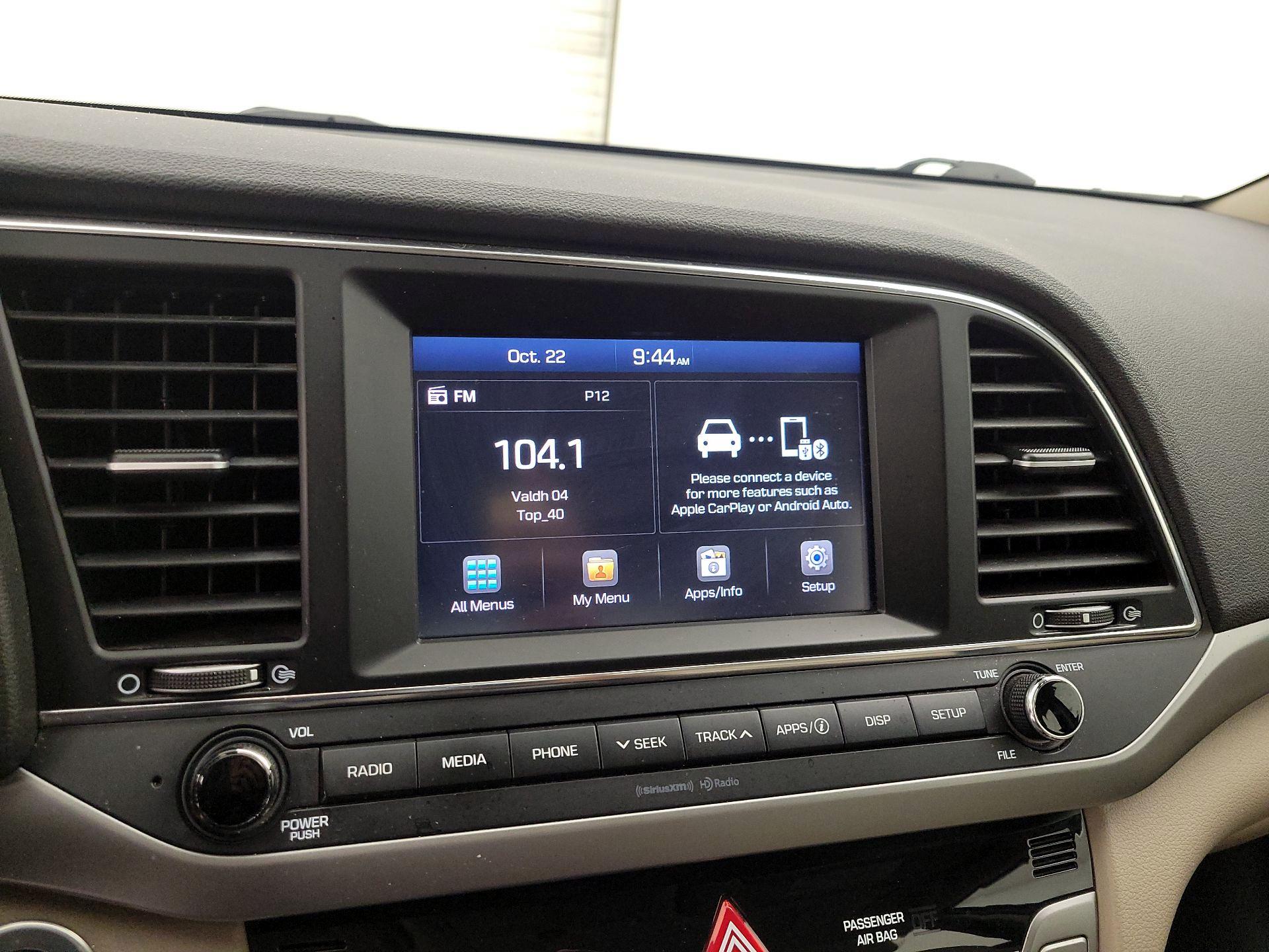 Thumbnail: 2017 Hyundai Elantra - 15