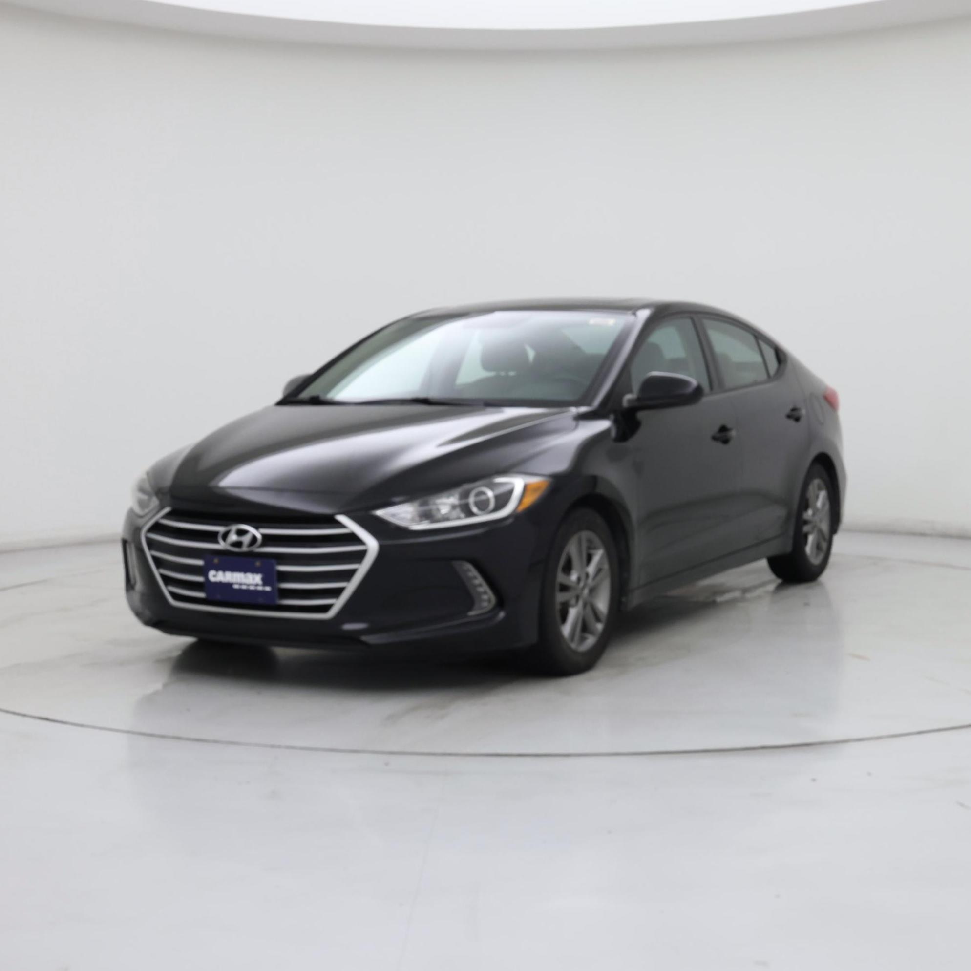 Thumbnail: 2017 Hyundai Elantra - 4