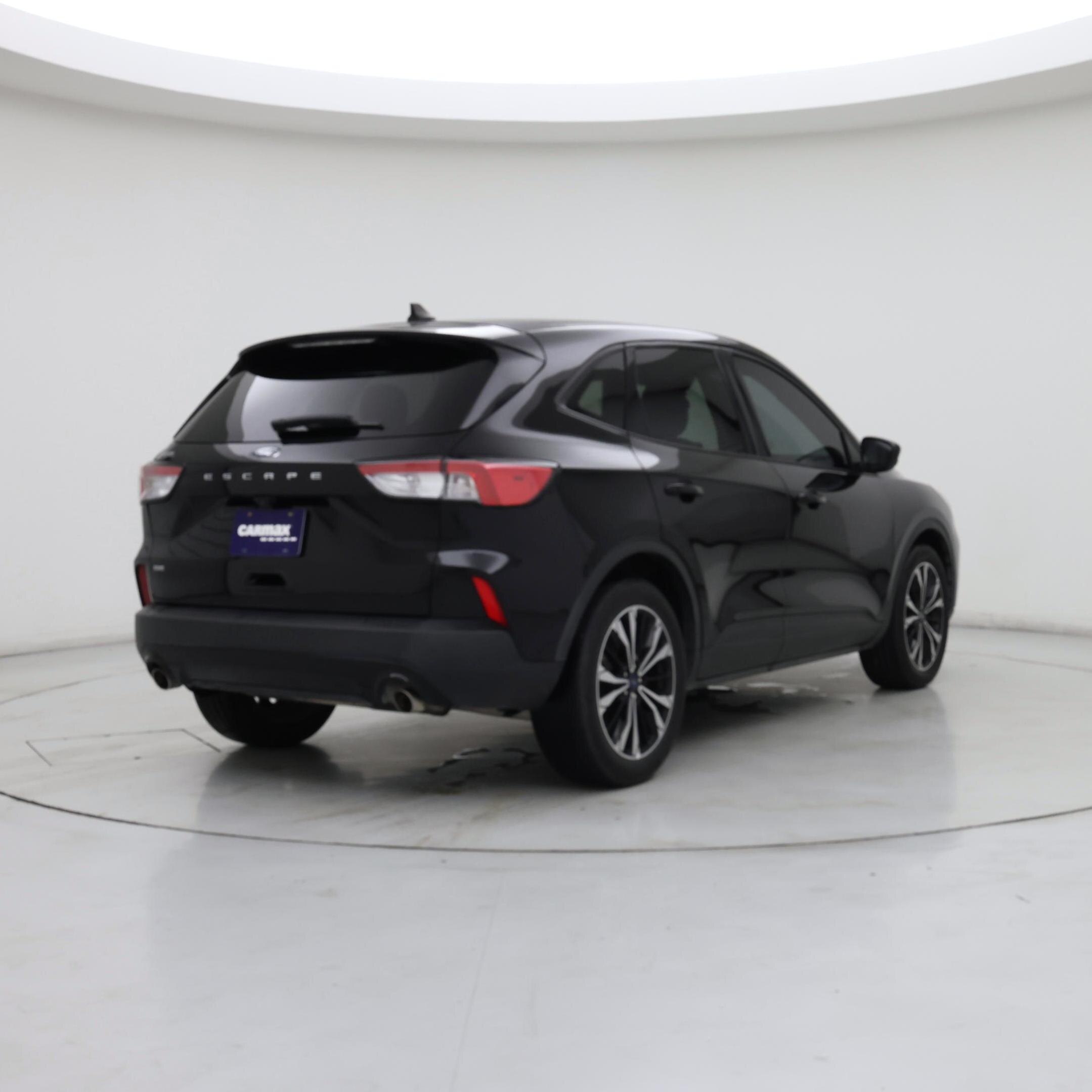 Thumbnail: 2022 Ford Escape - 8