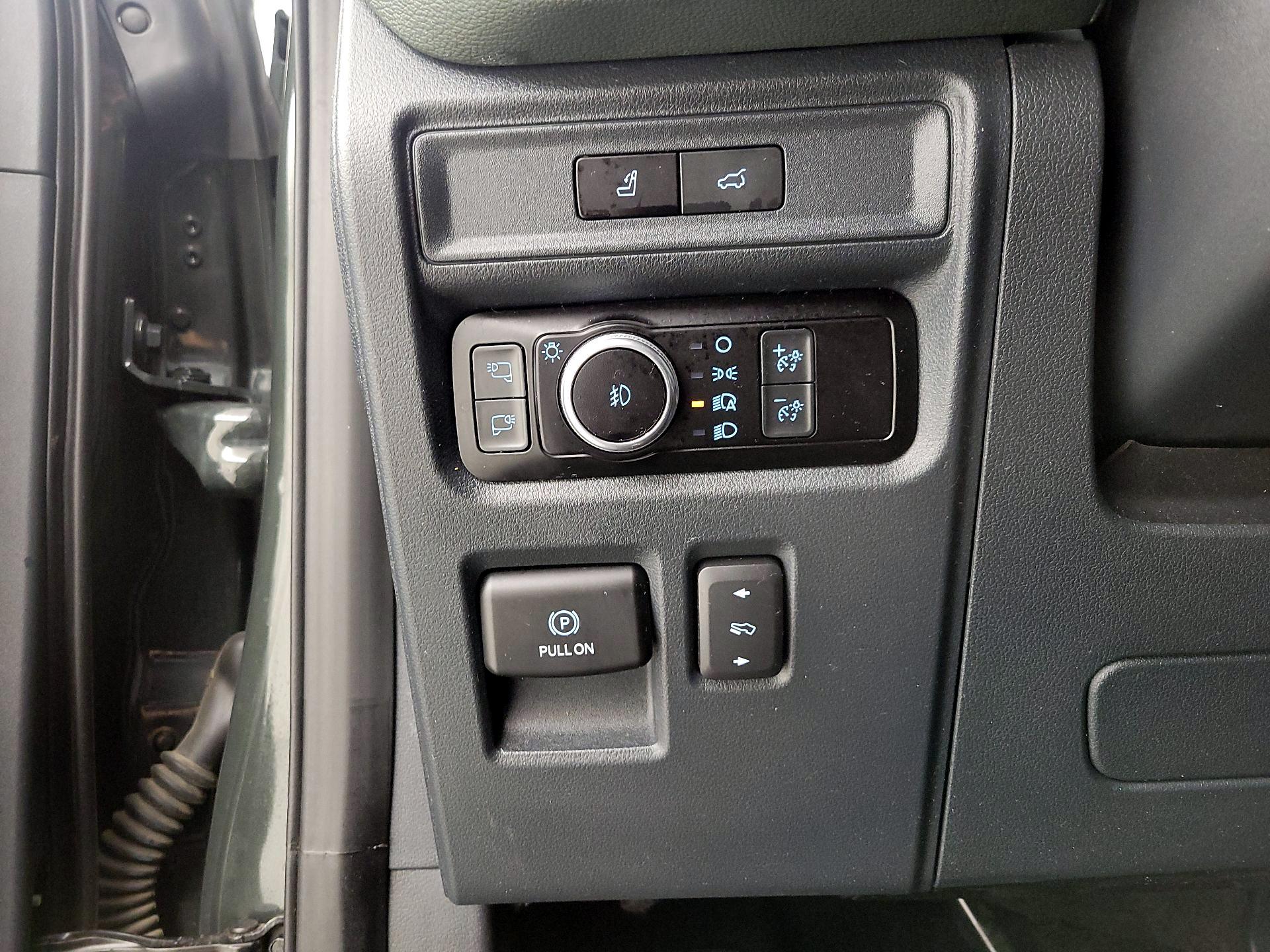 Thumbnail: 2022 Ford Expedition - 13