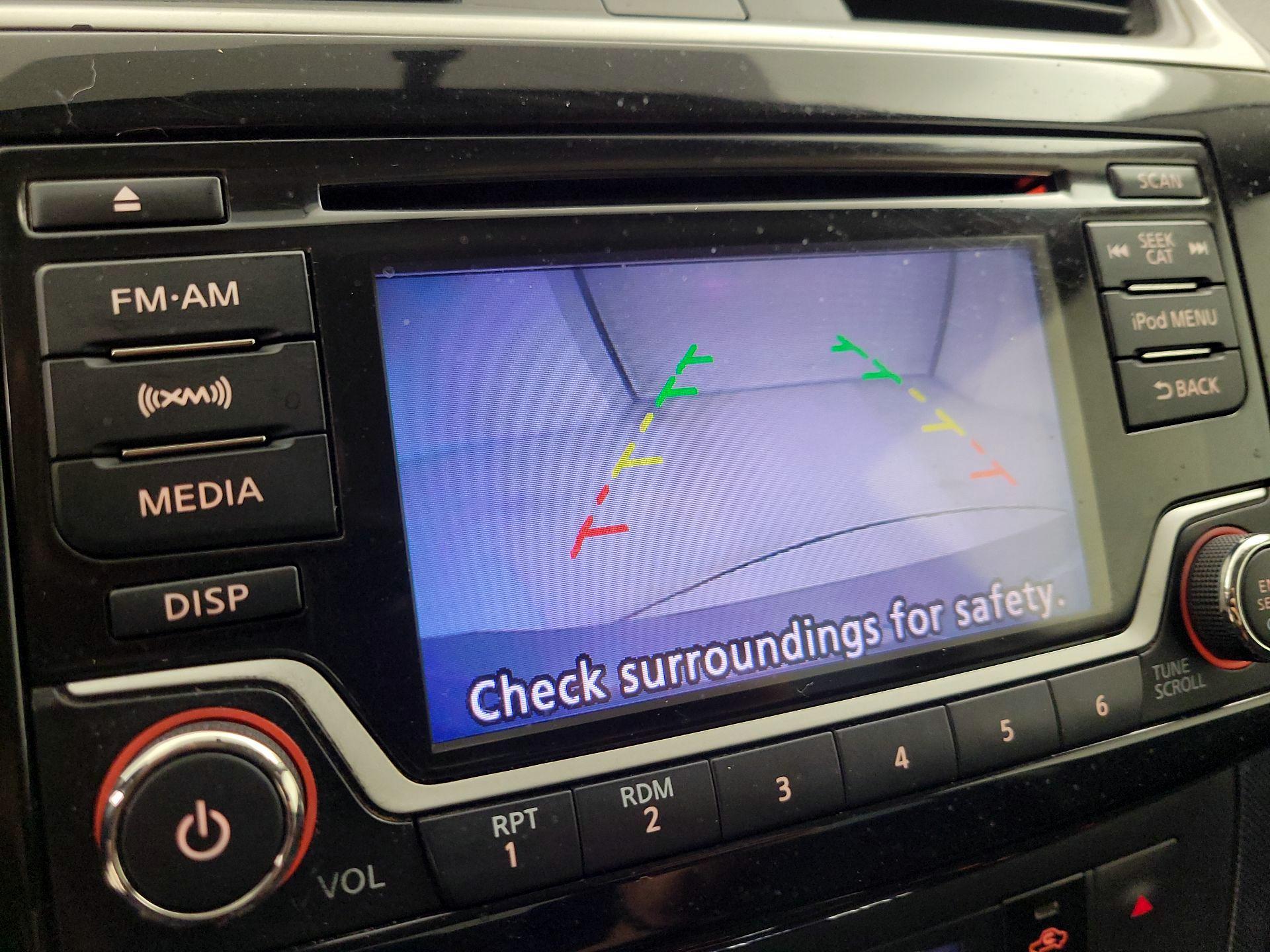 Thumbnail: 2018 Nissan Sentra - 14