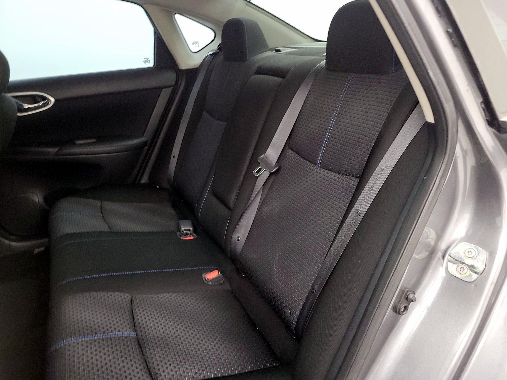 Thumbnail: 2018 Nissan Sentra - 19