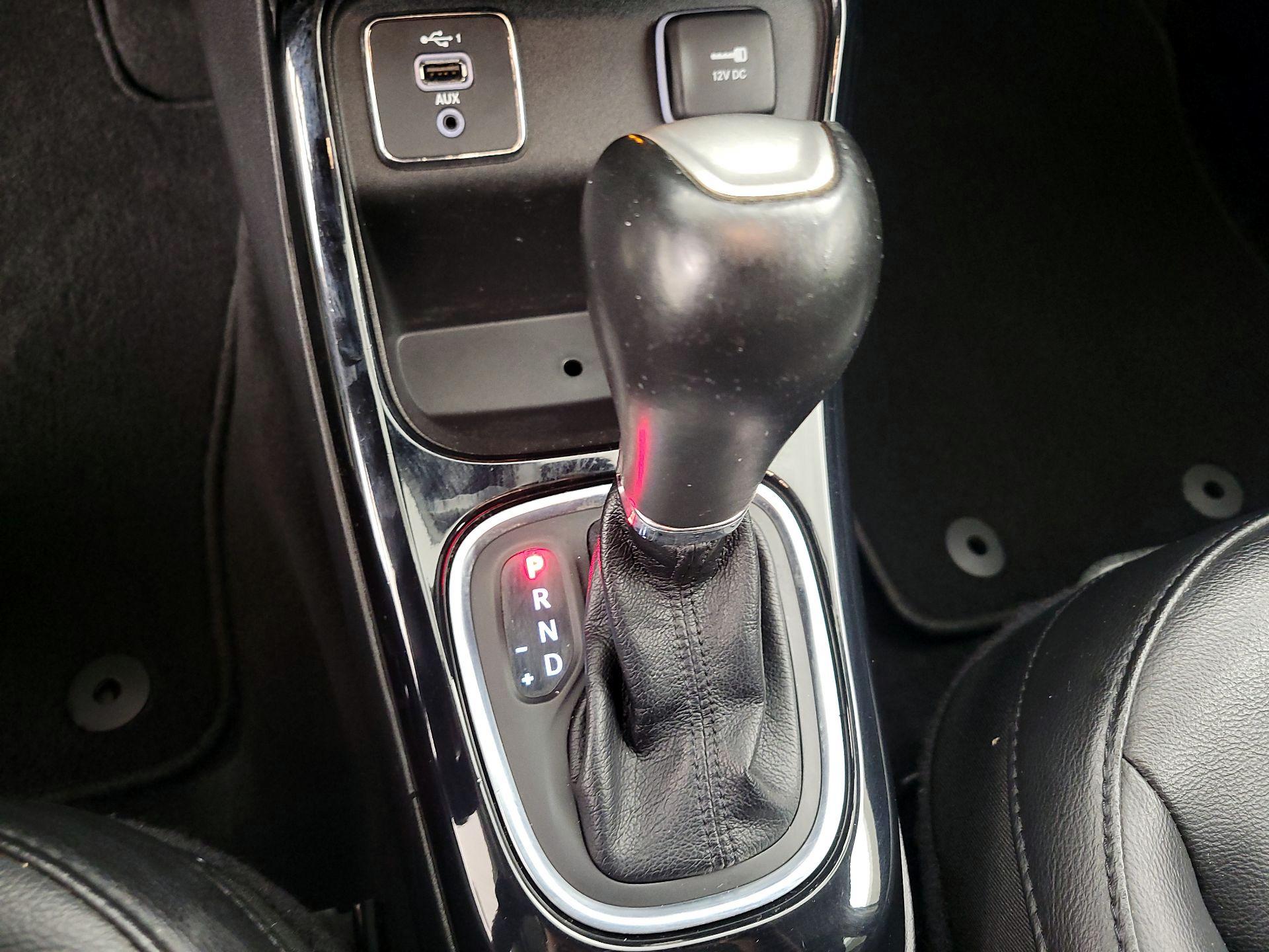 Thumbnail: 2019 Jeep Compass - 17