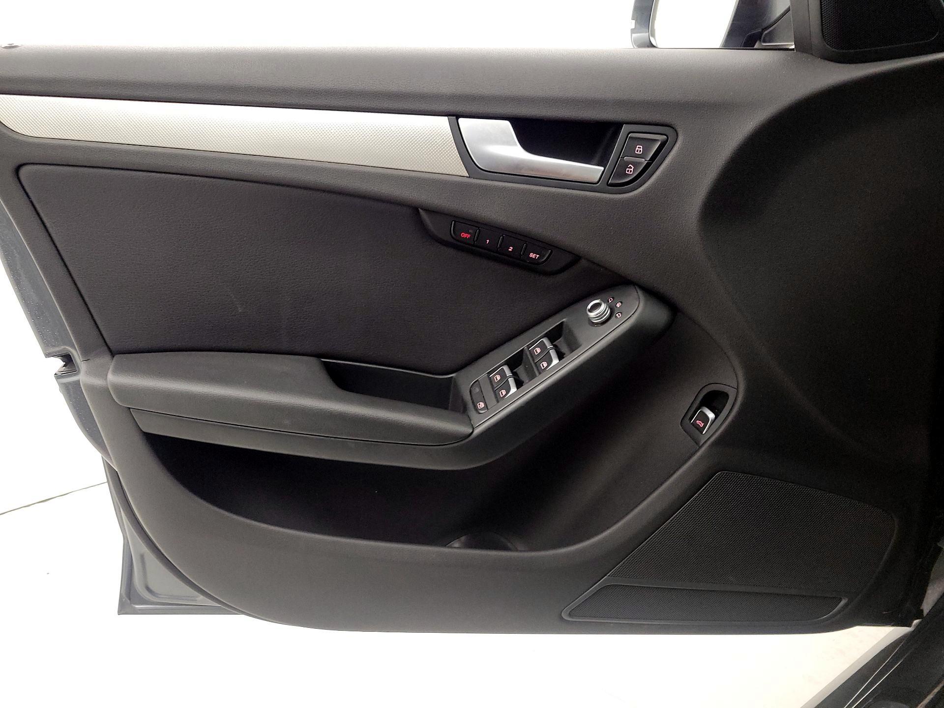 Thumbnail: 2015 Audi A4 - 12