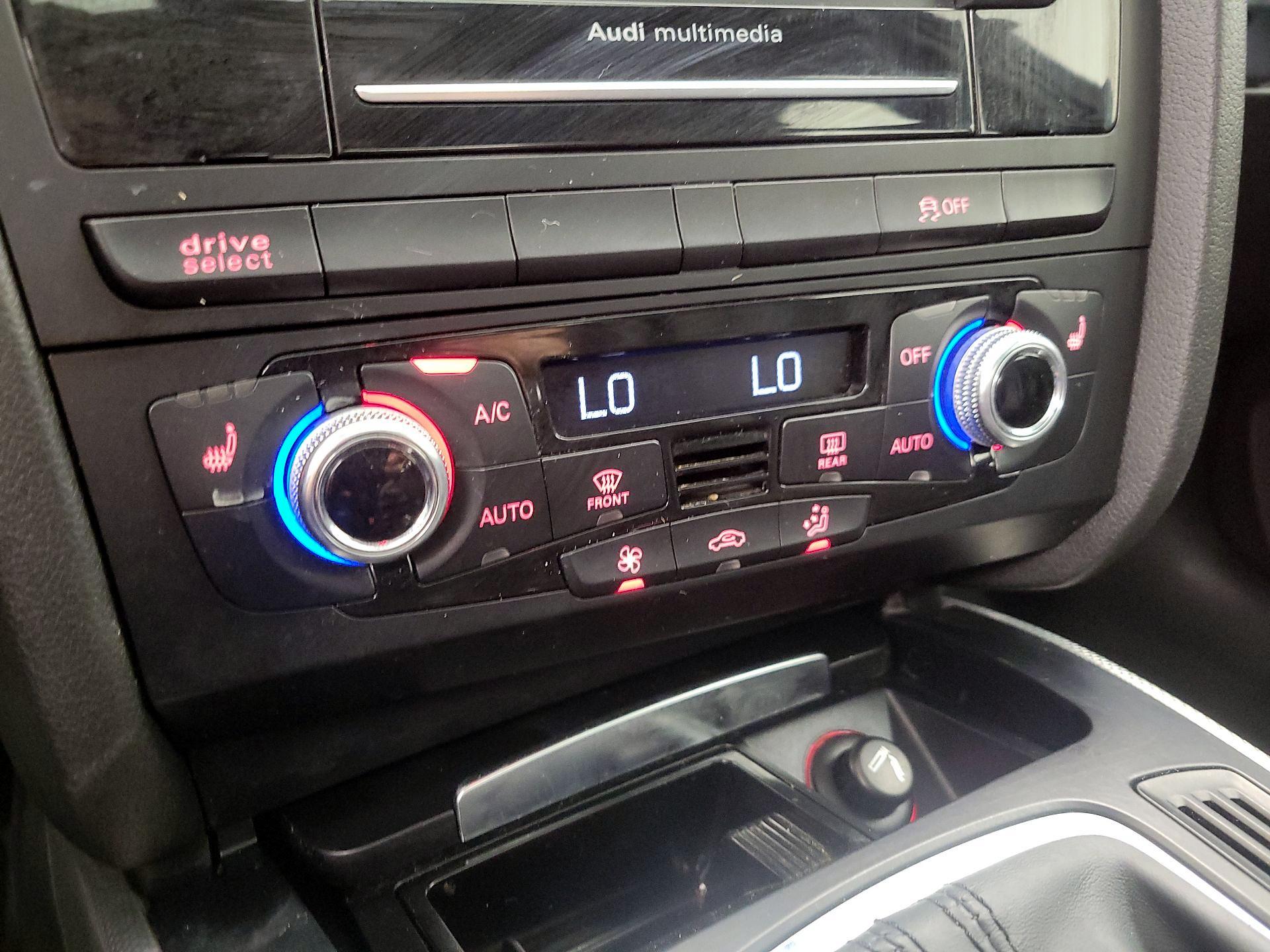 Thumbnail: 2015 Audi A4 - 17