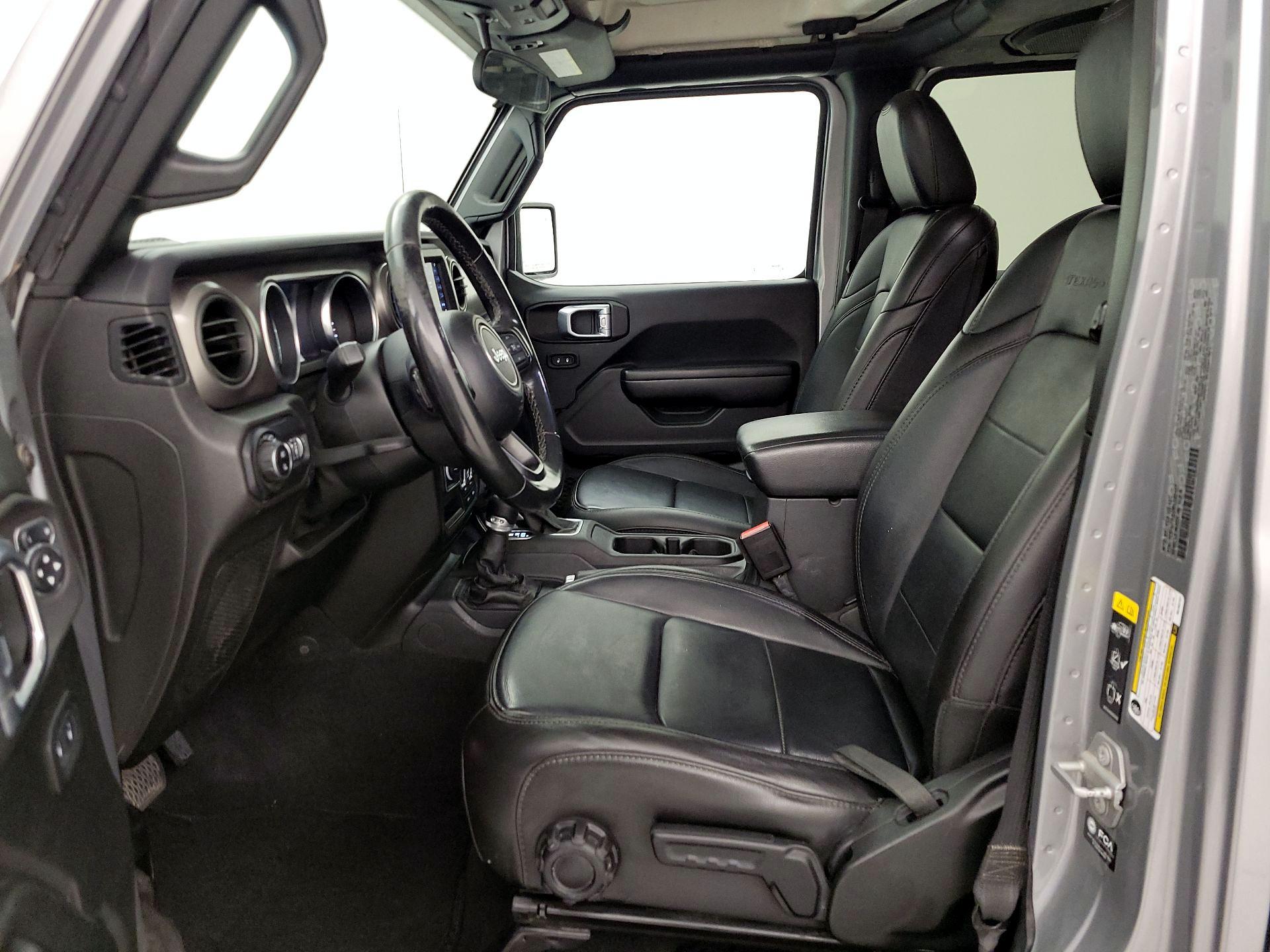 Thumbnail: 2021 Jeep Gladiator - 11