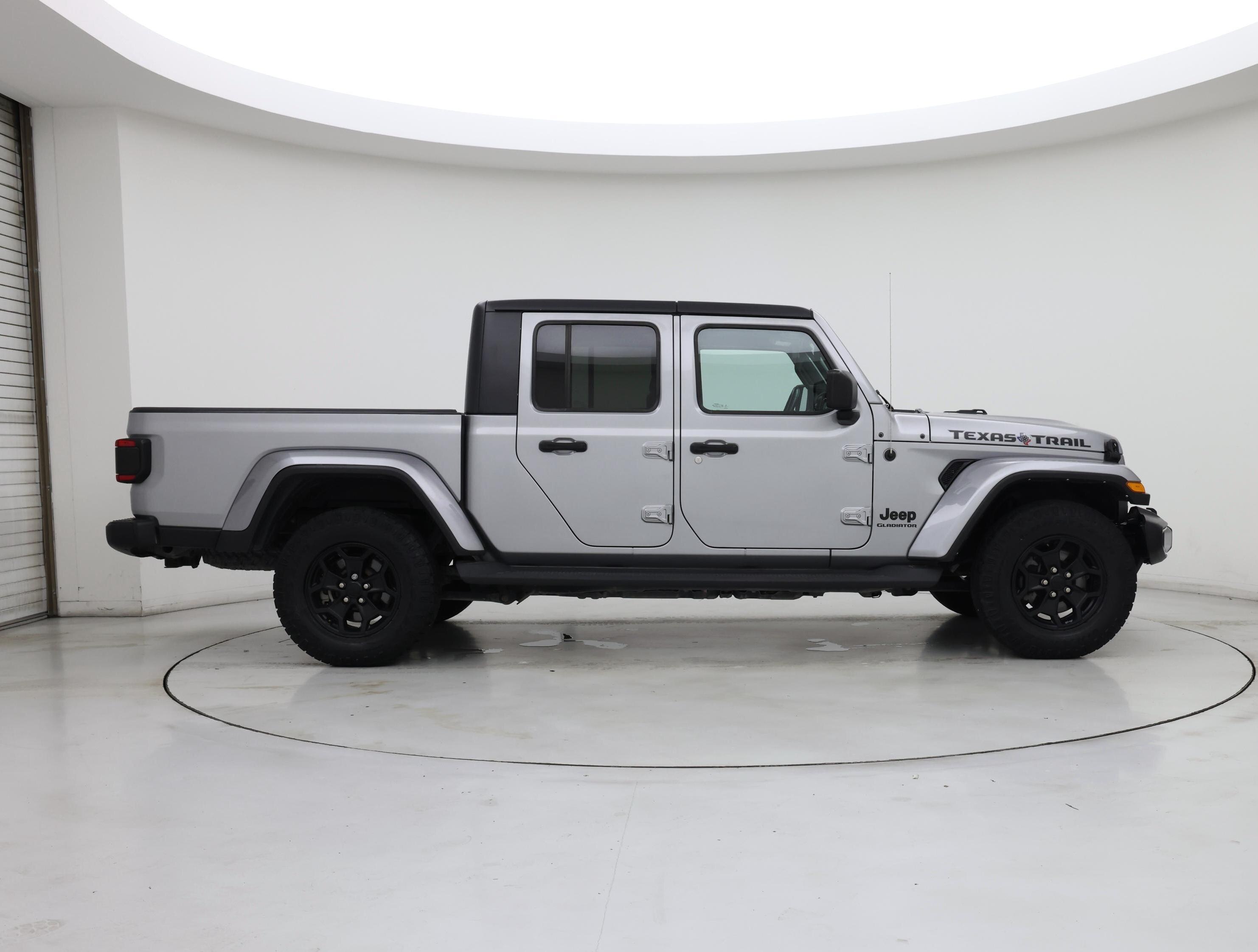 Thumbnail: 2021 Jeep Gladiator - 7