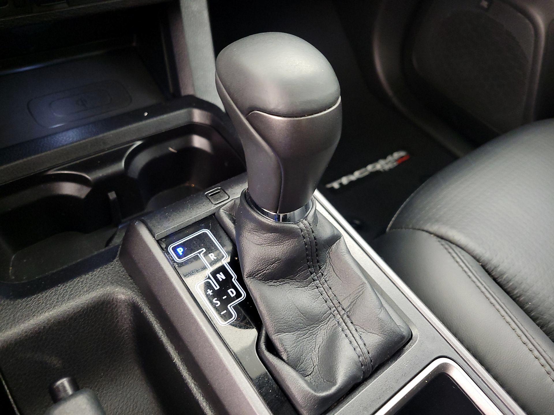 Thumbnail: 2021 Toyota Tacoma - 18