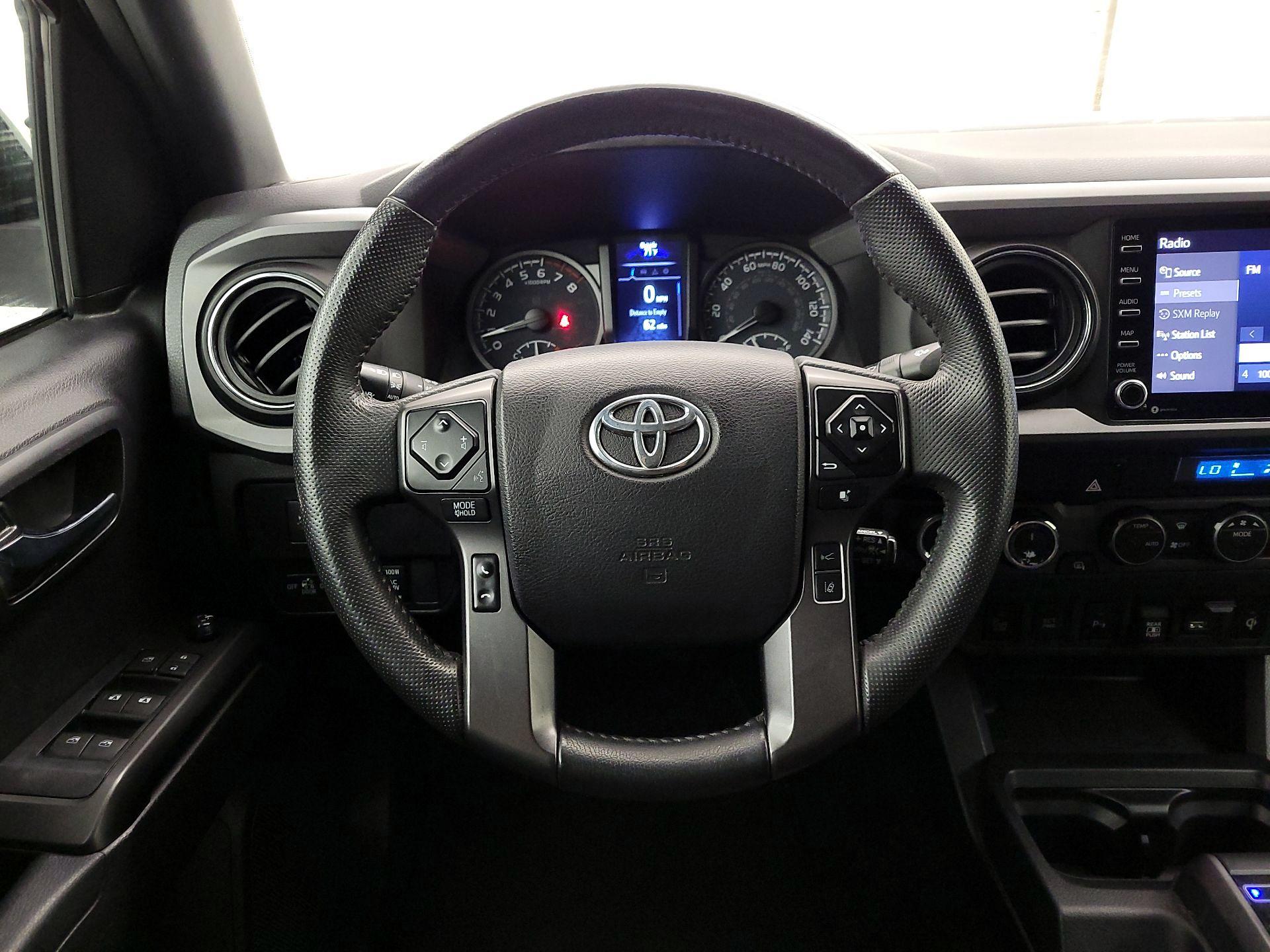 Thumbnail: 2021 Toyota Tacoma - 10