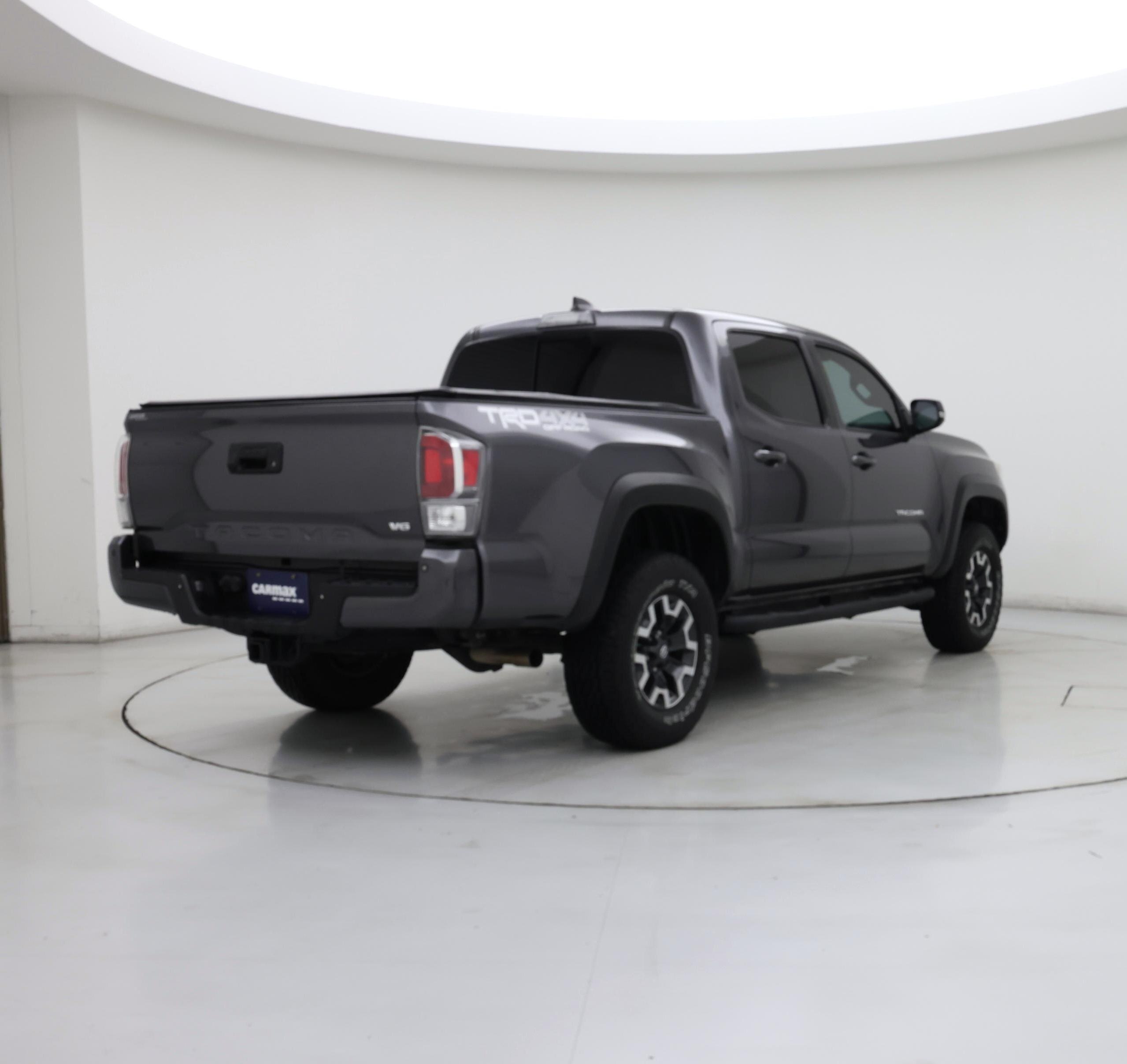 Thumbnail: 2021 Toyota Tacoma - 8