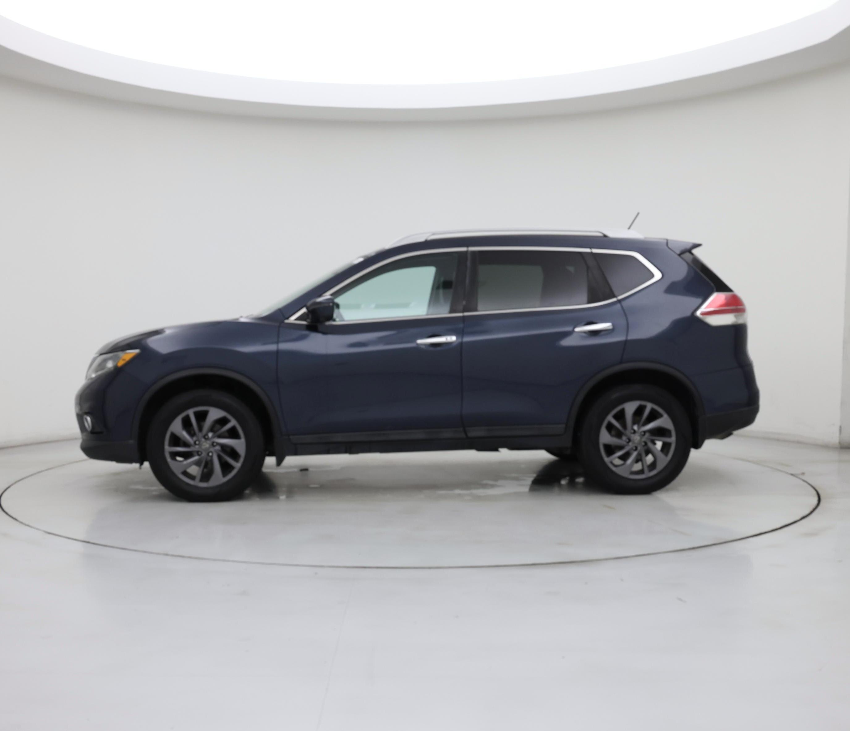 Thumbnail: 2016 Nissan Rogue - 3