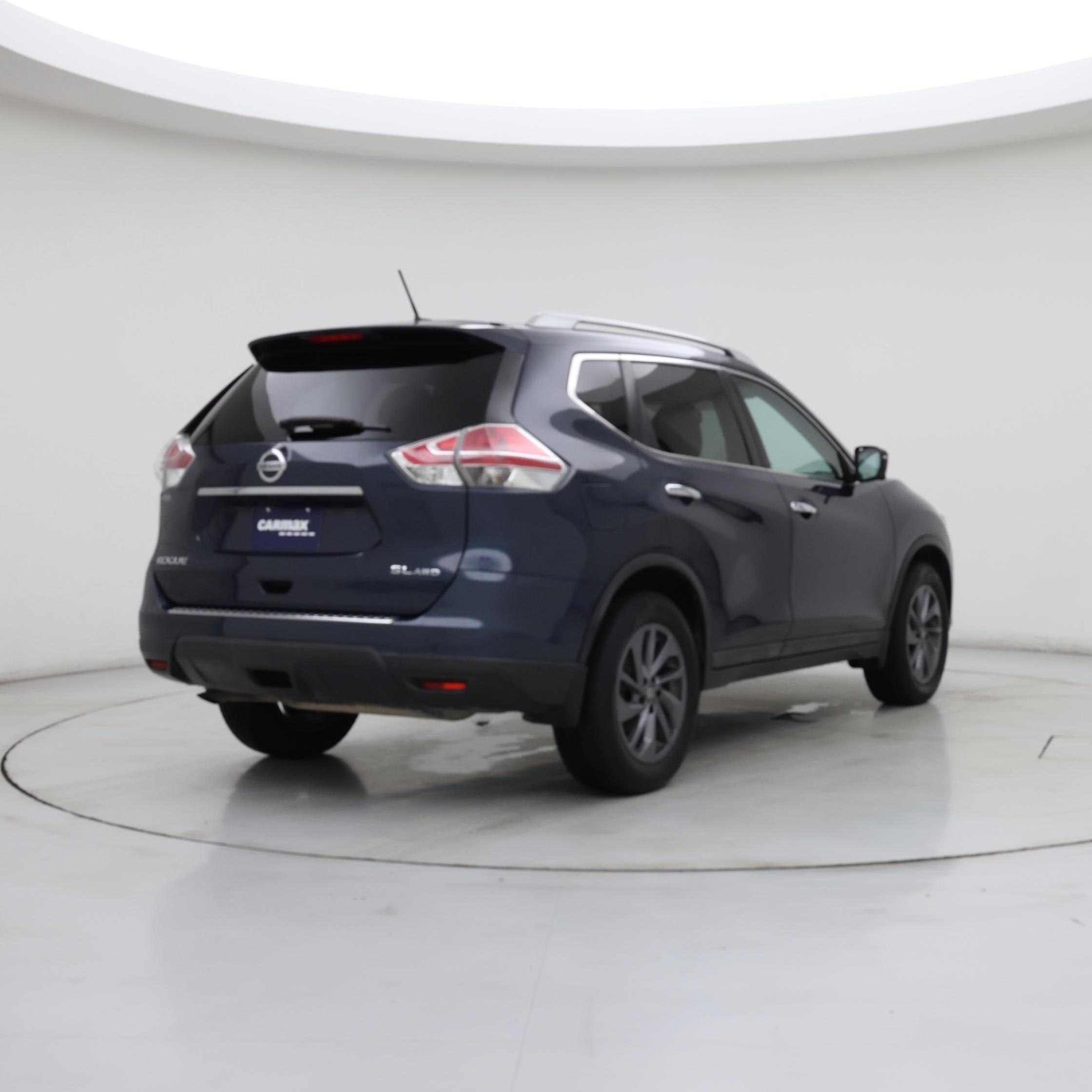 Thumbnail: 2016 Nissan Rogue - 8