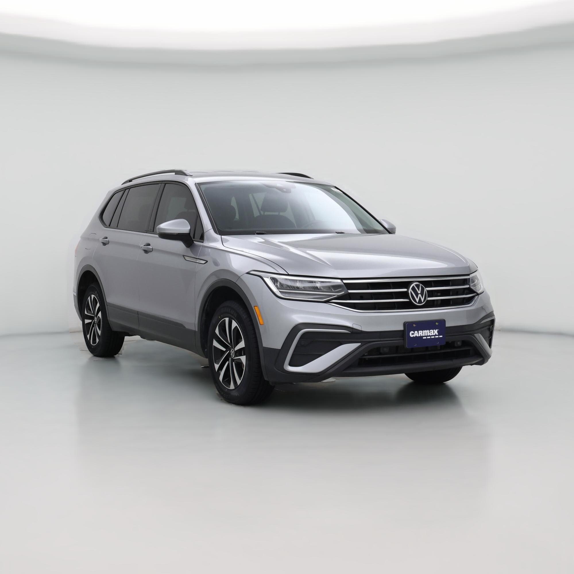 Thumbnail: 2022 Volkswagen Tiguan - 1