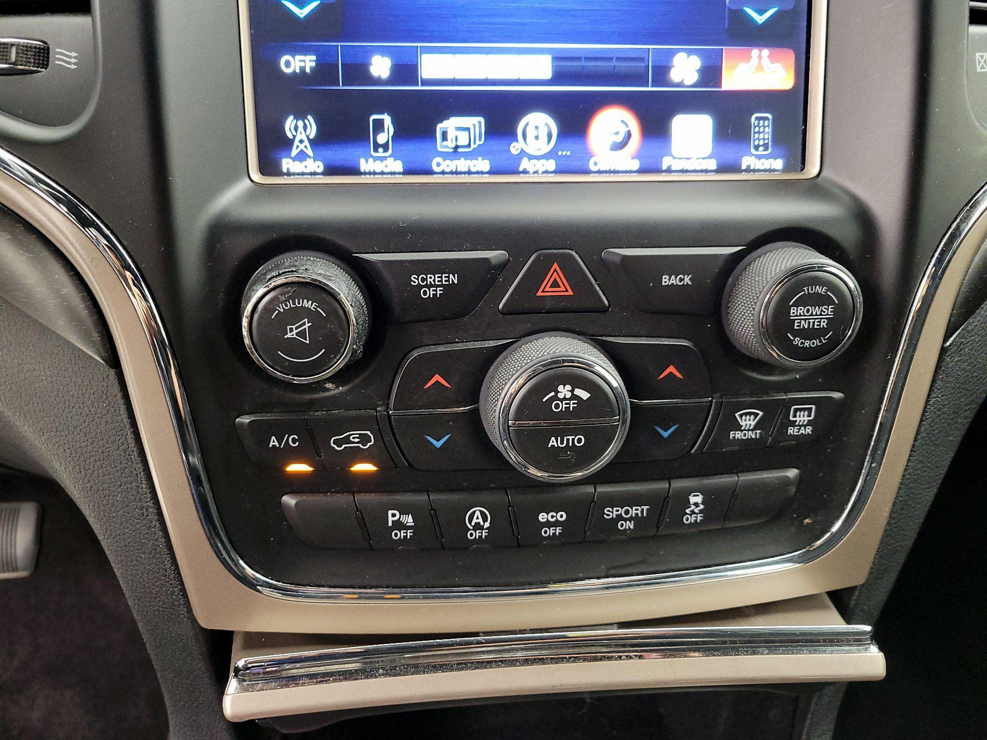 Thumbnail: 2017 Jeep Grand Cherokee - 16