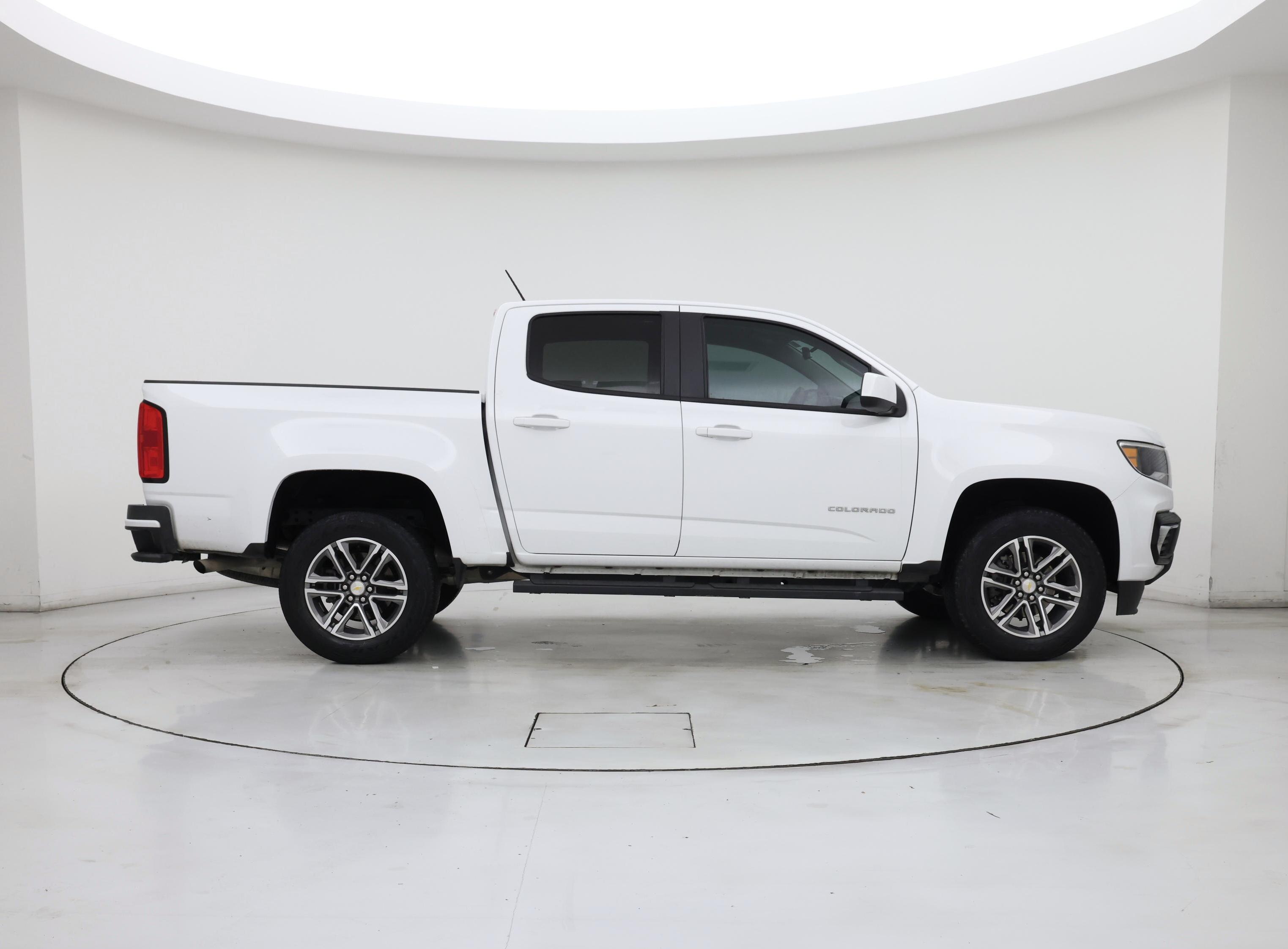 Thumbnail: 2022 Chevrolet Colorado - 7