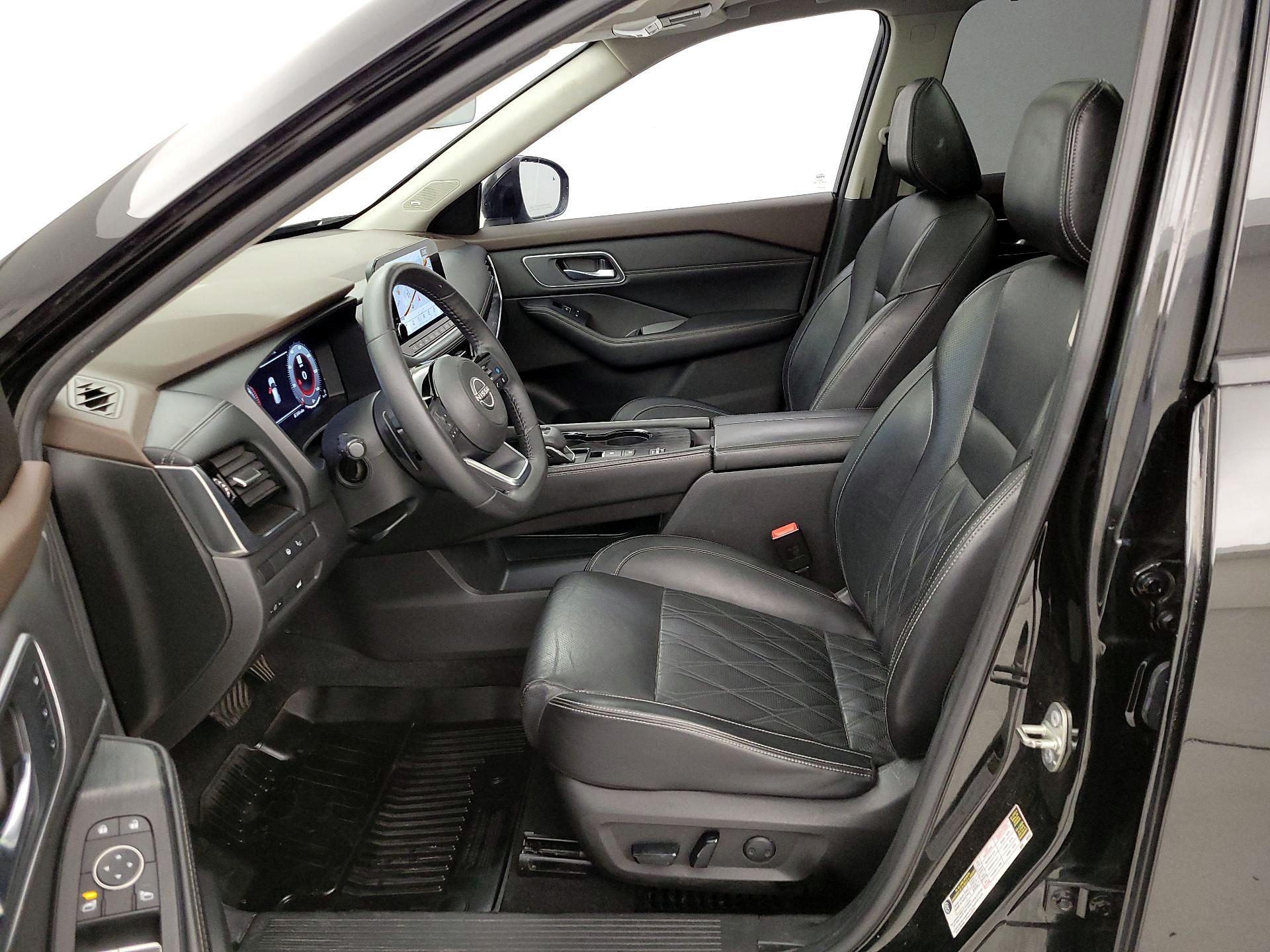 Thumbnail: 2022 Nissan Rogue - 11