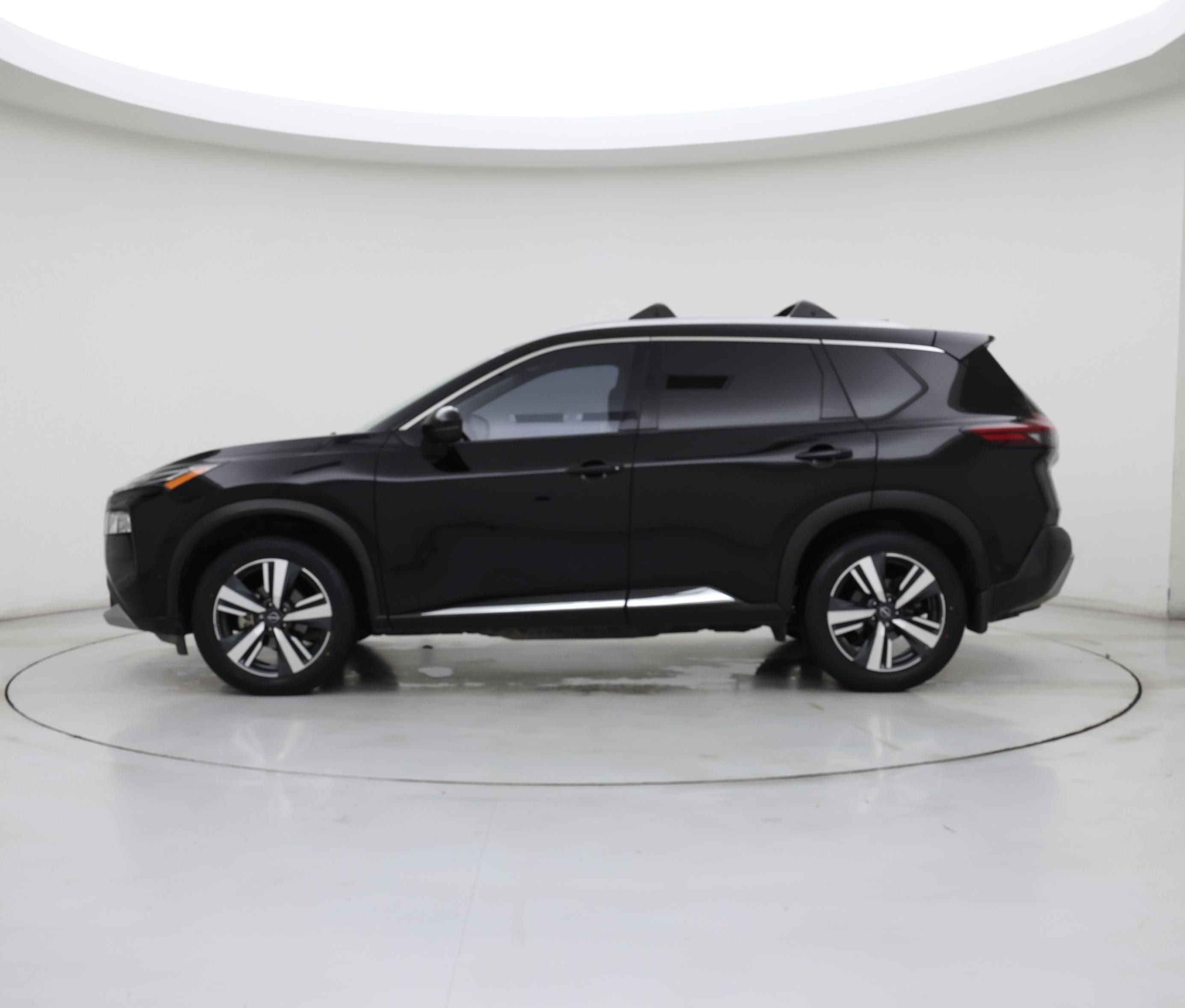 Thumbnail: 2022 Nissan Rogue - 3
