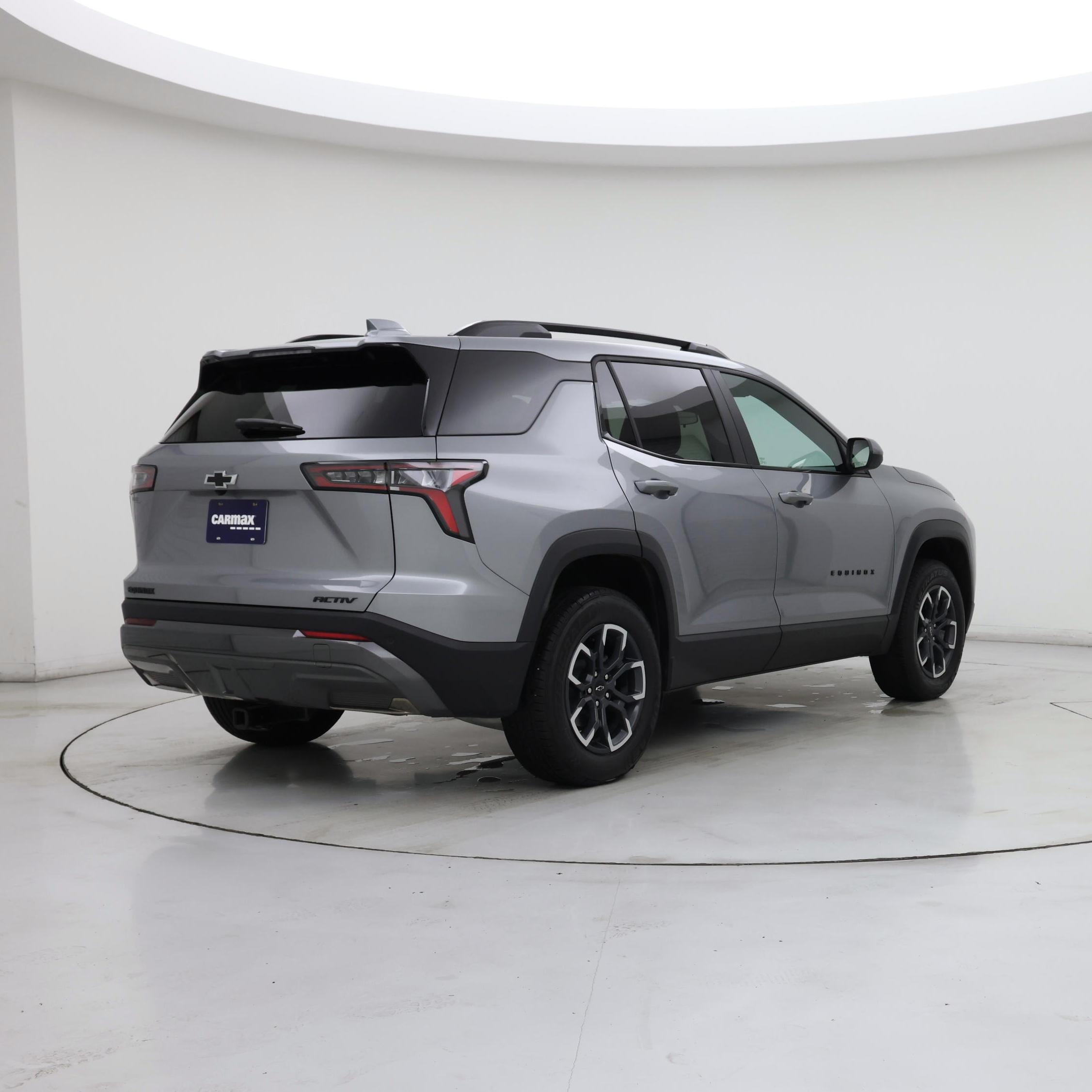 Thumbnail: 2026 Chevrolet Equinox - 8