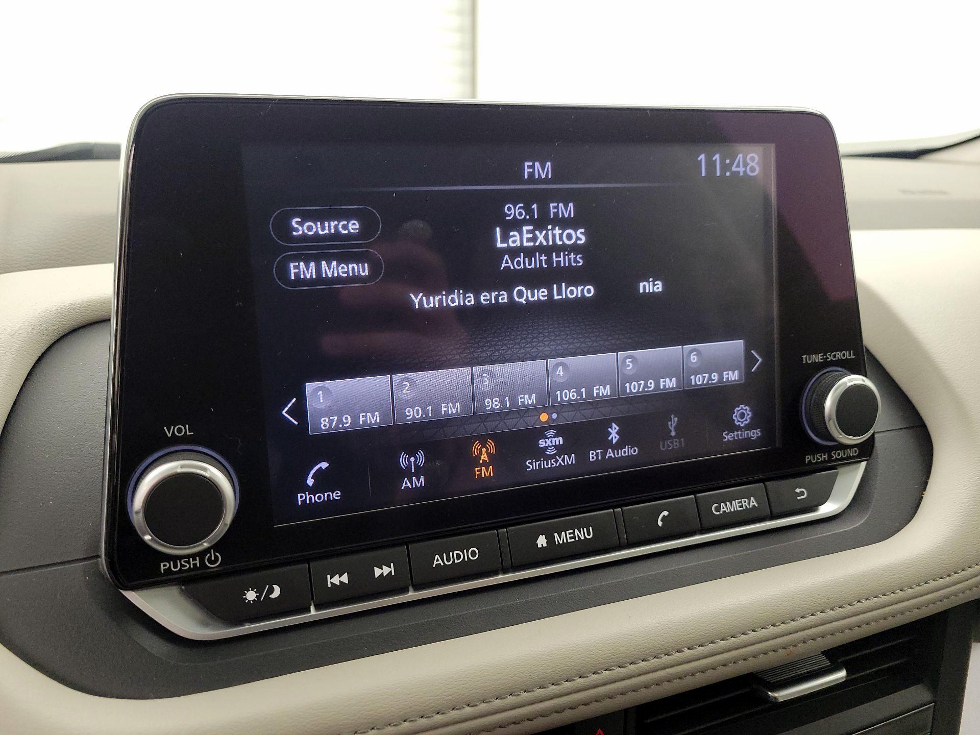 Thumbnail: 2023 Nissan Rogue - 15