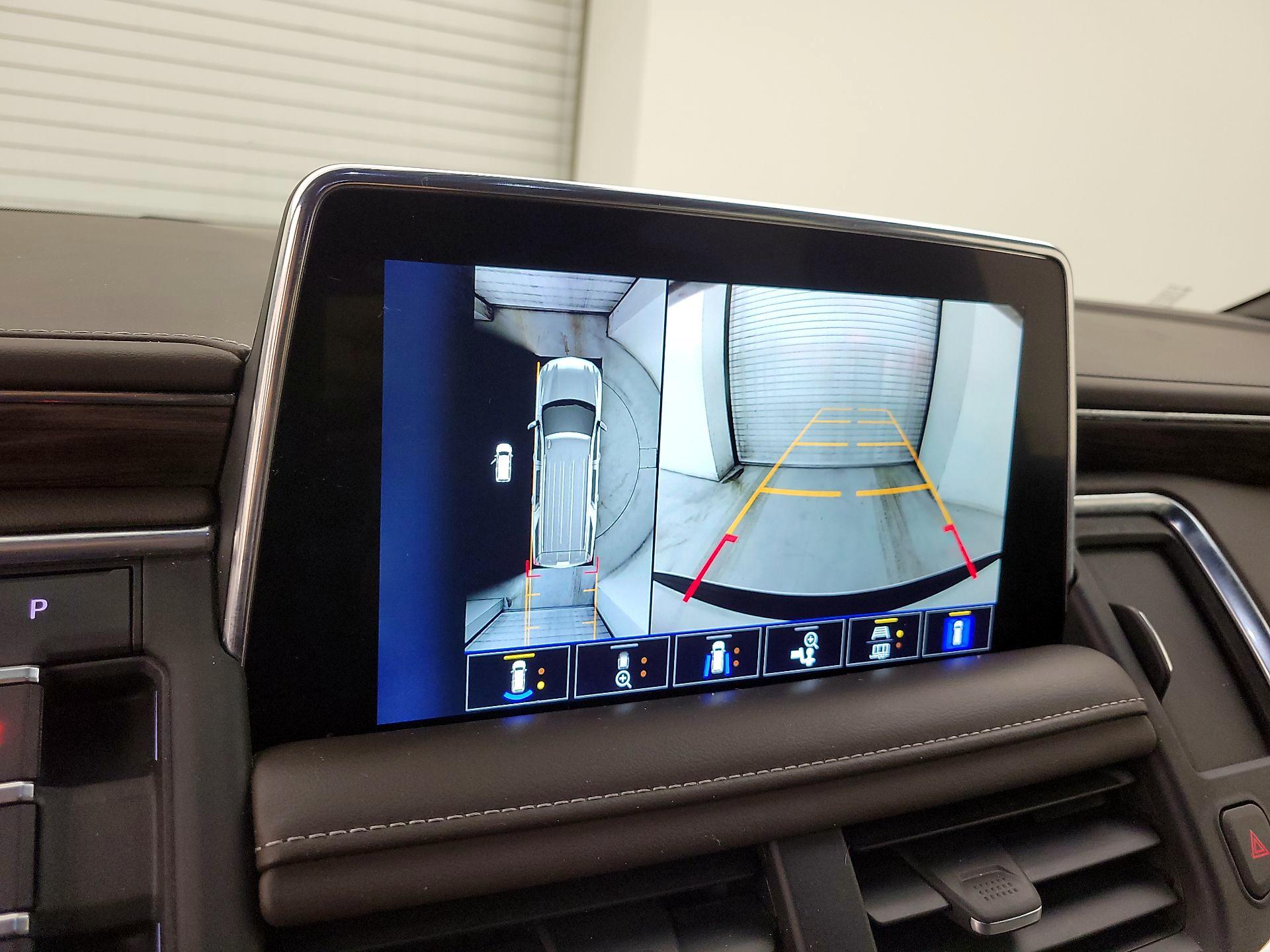 Thumbnail: 2022 Chevrolet Suburban - 14