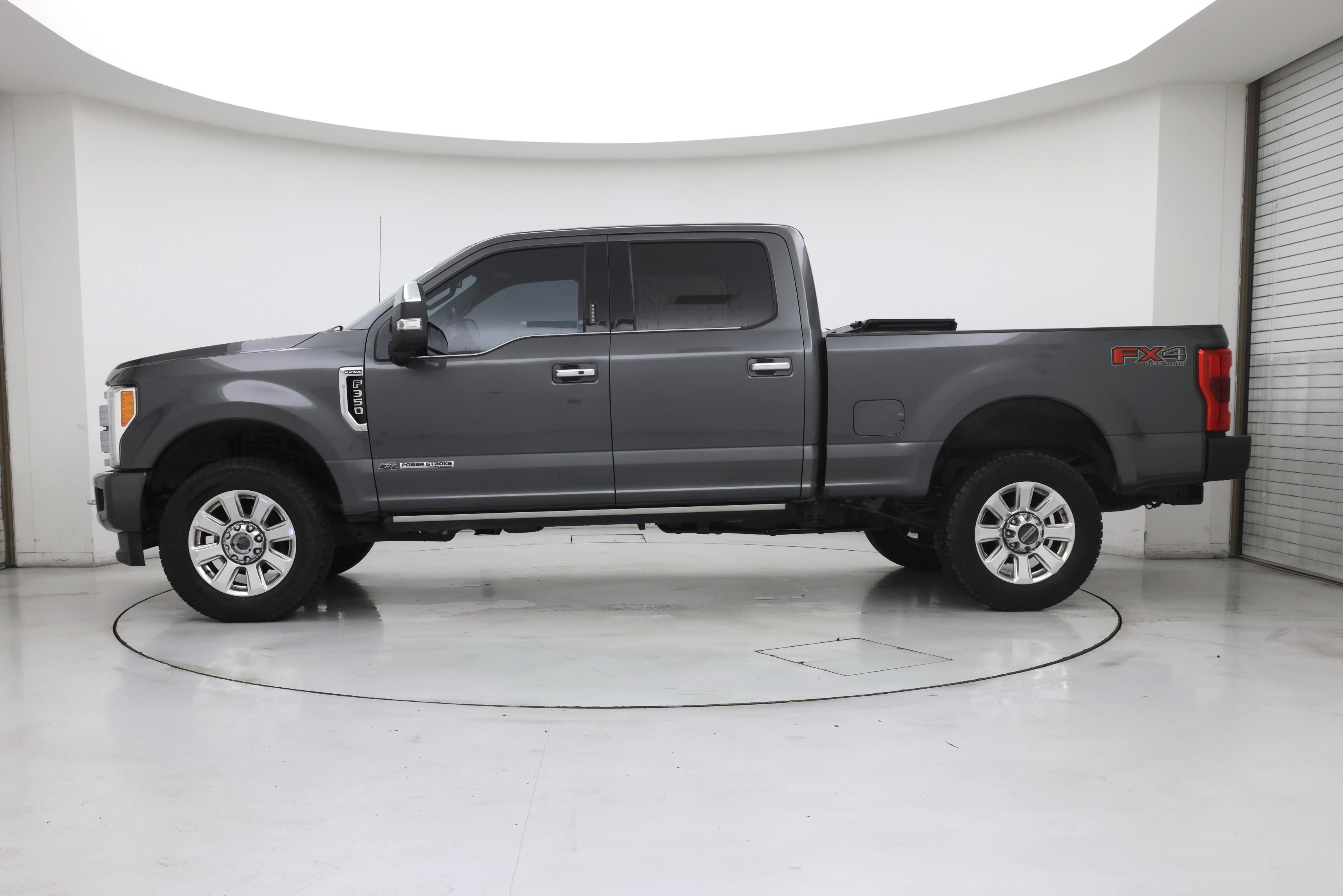 Thumbnail: 2019 Ford F-350 - 3