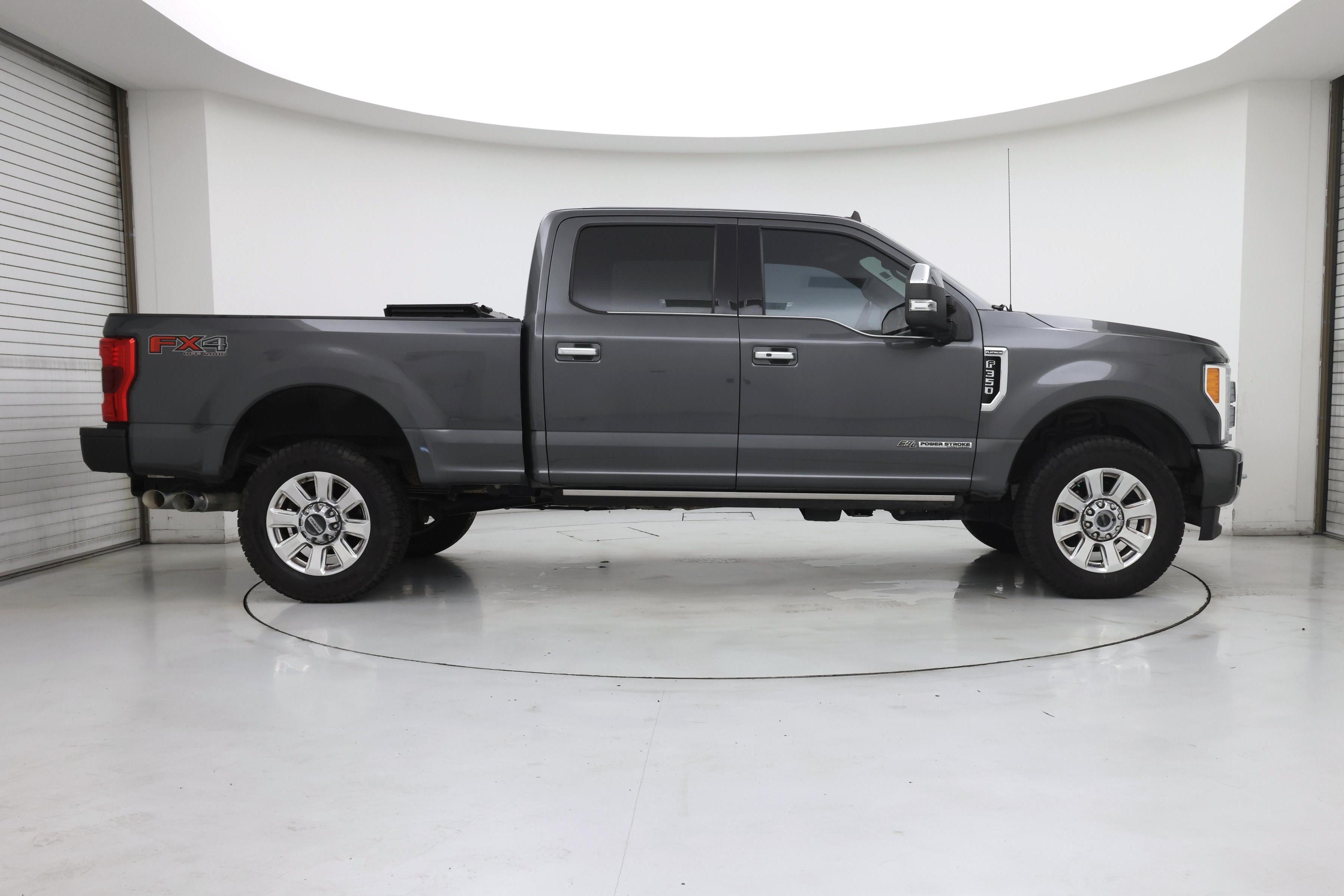 Thumbnail: 2019 Ford F-350 - 7