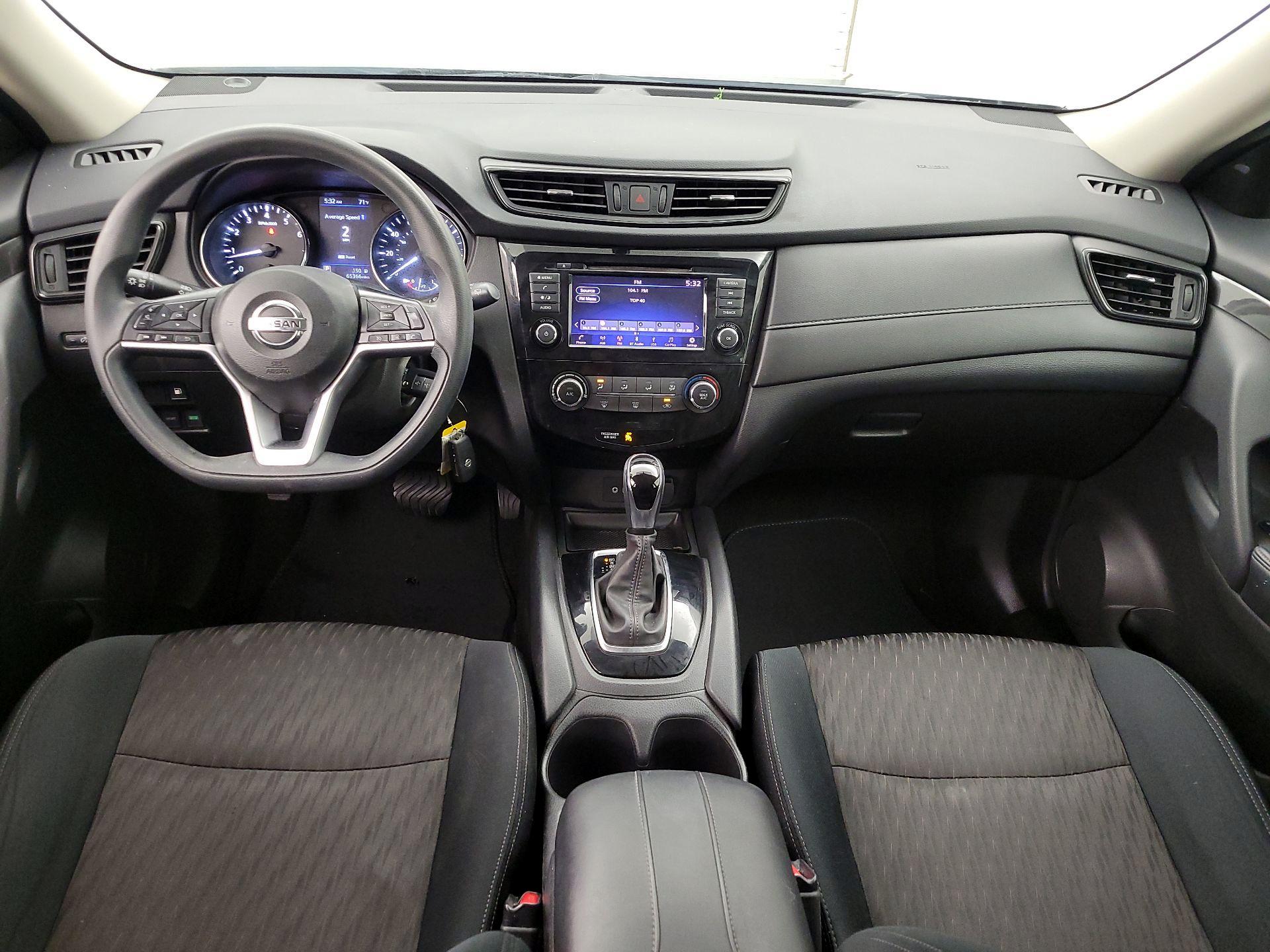 Thumbnail: 2018 Nissan Rogue - 9