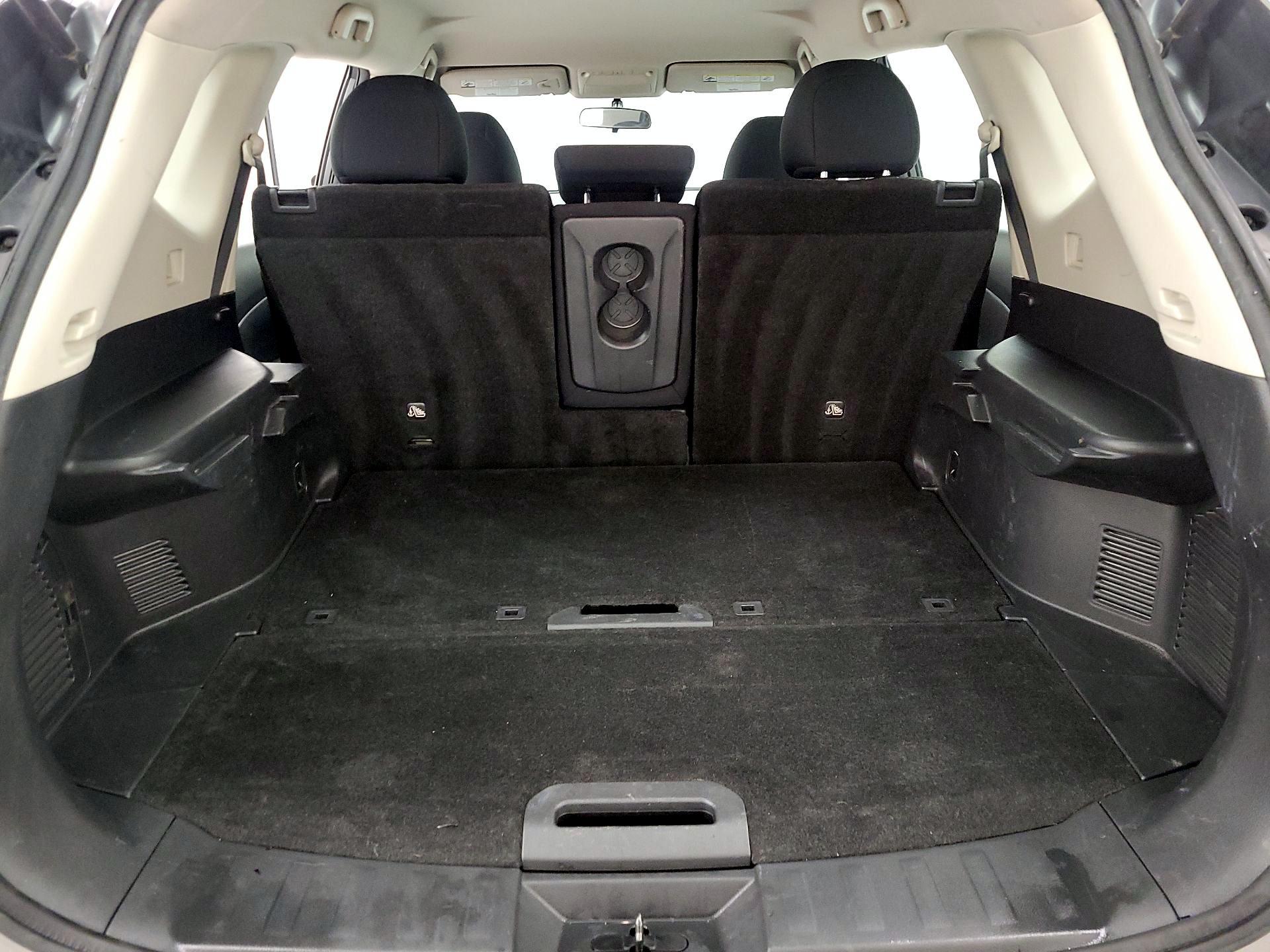 Thumbnail: 2018 Nissan Rogue - 20