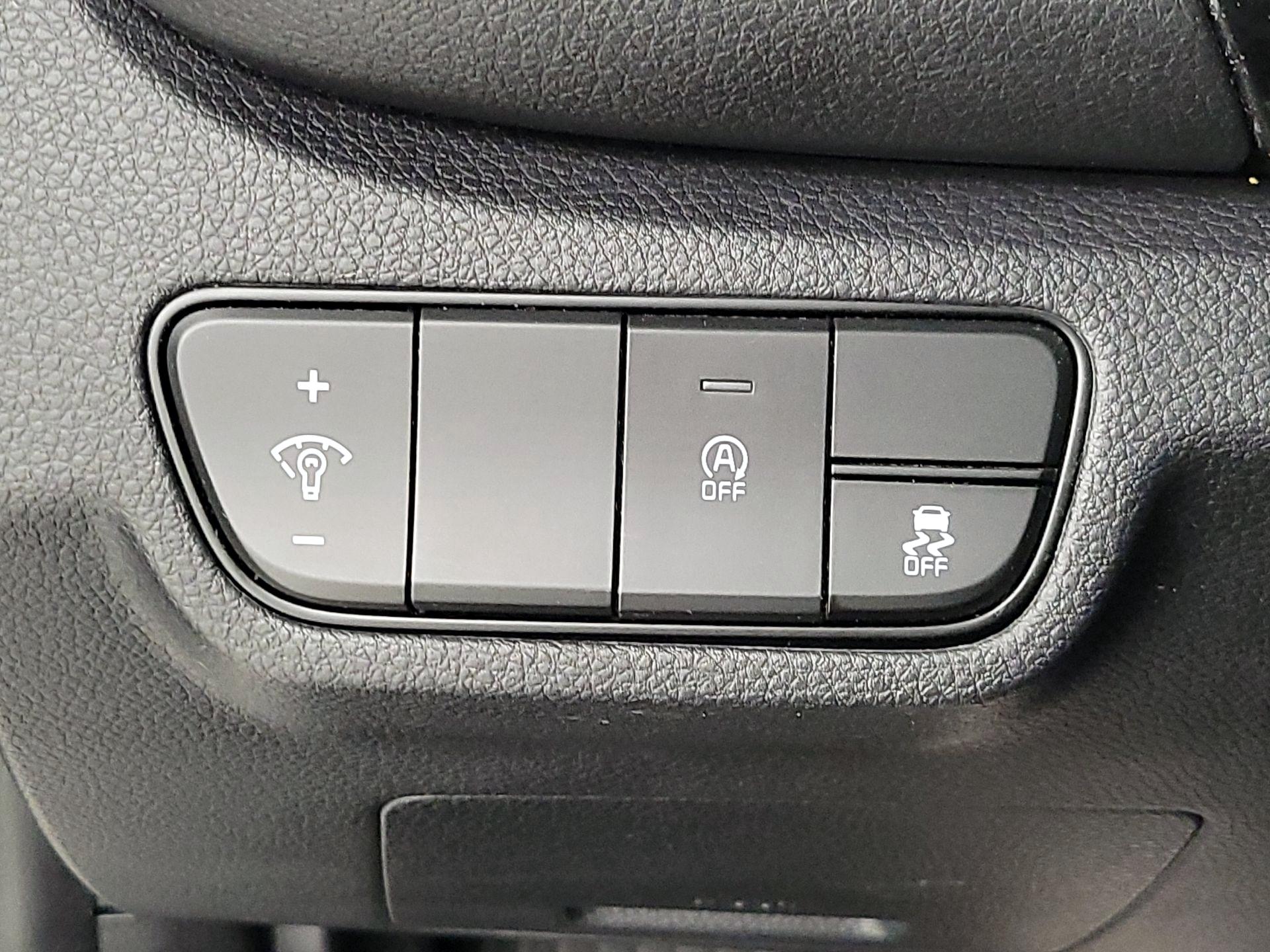 Thumbnail: 2025 Kia Seltos - 13