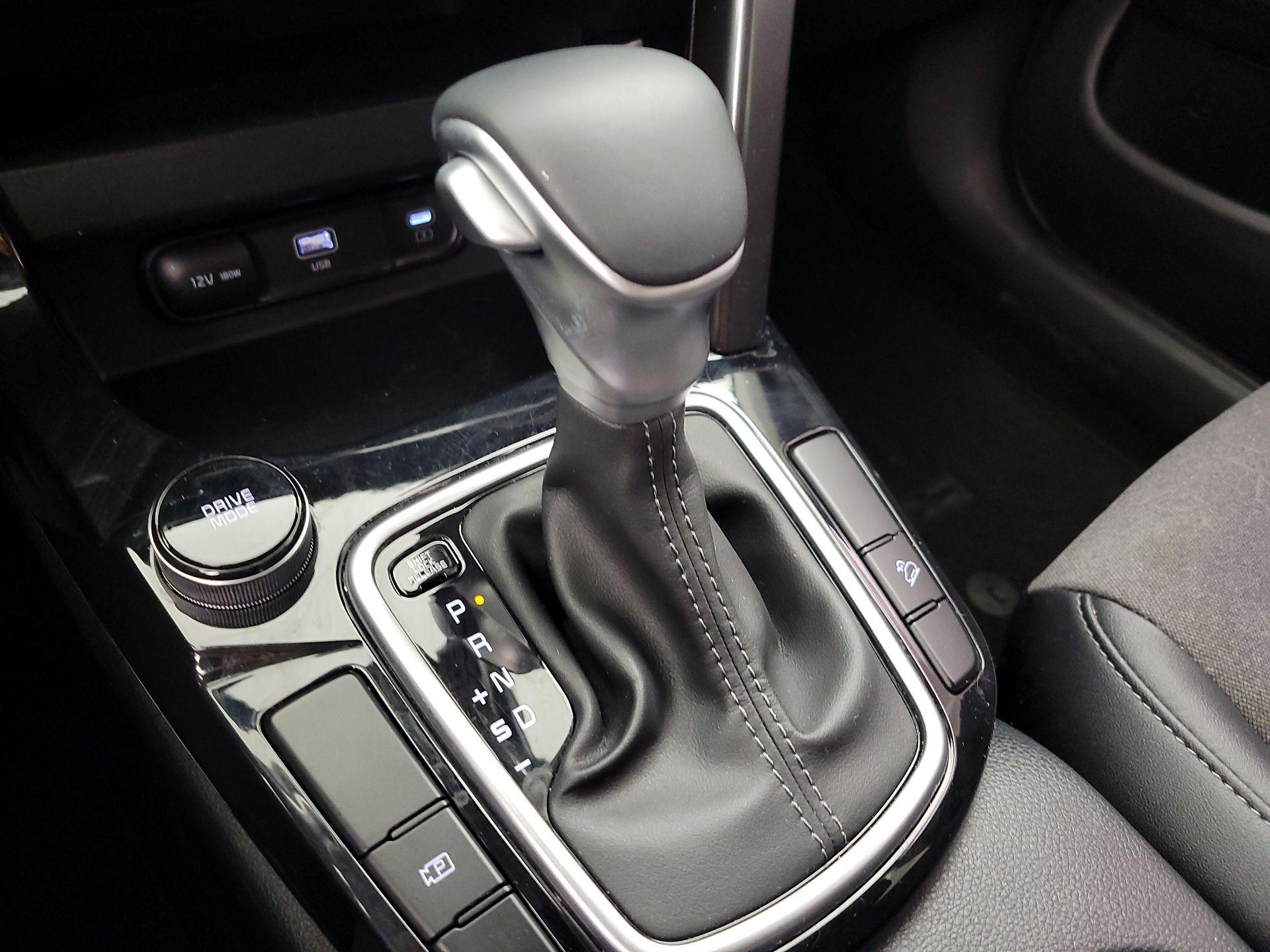 Thumbnail: 2025 Kia Seltos - 18