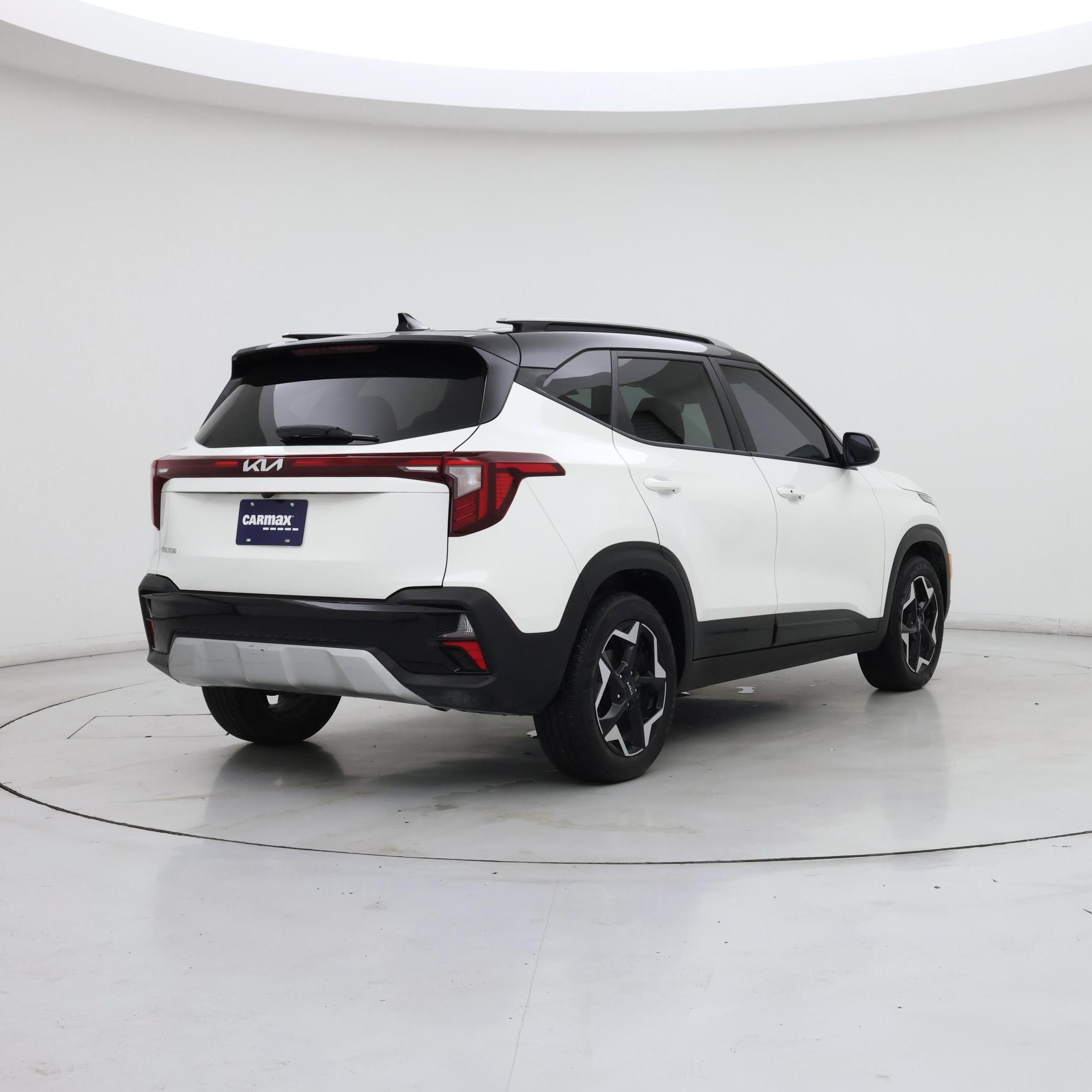 Thumbnail: 2025 Kia Seltos - 8