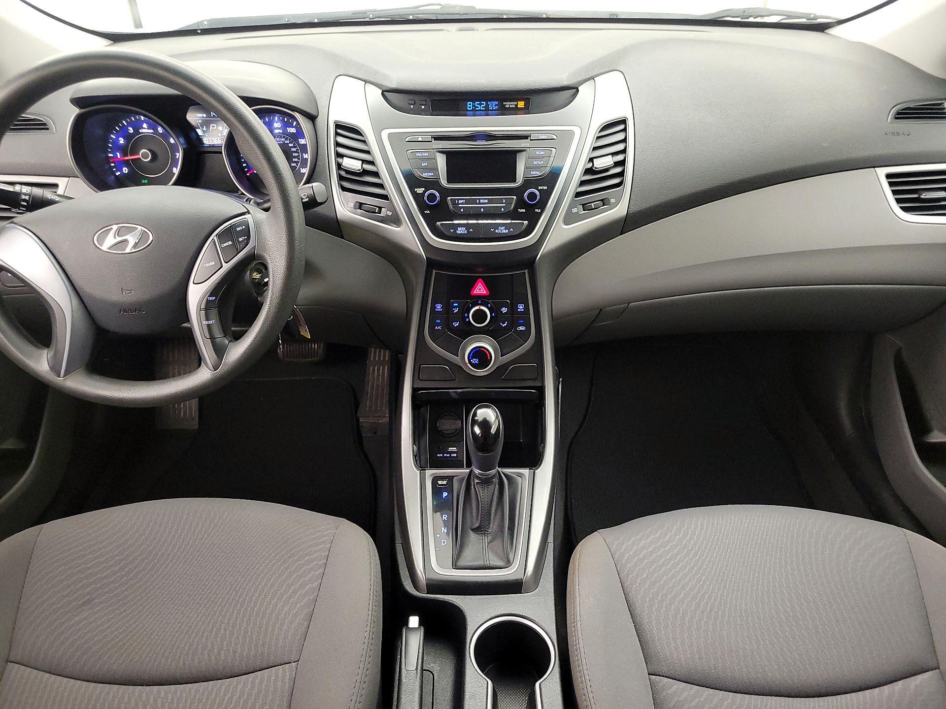 Thumbnail: 2016 Hyundai Elantra - 9