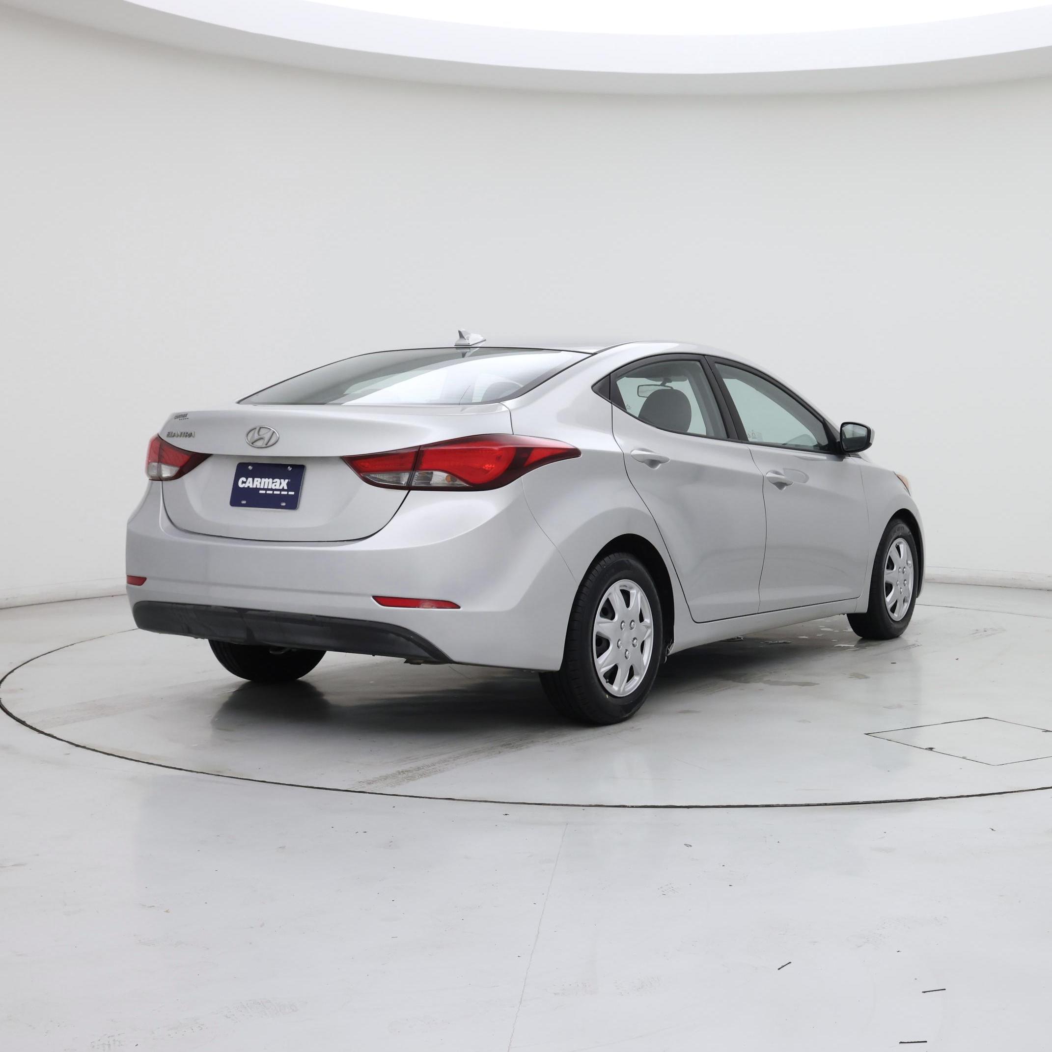 Thumbnail: 2016 Hyundai Elantra - 8