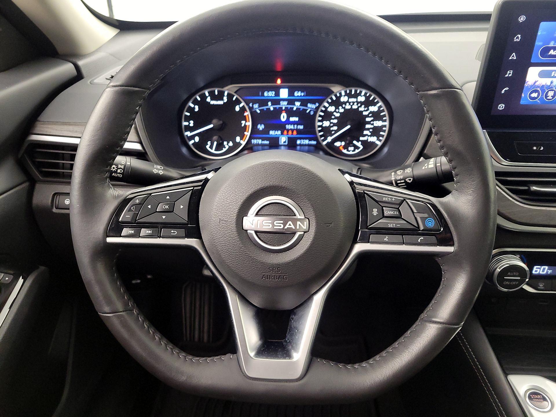 Thumbnail: 2023 Nissan Altima - 10