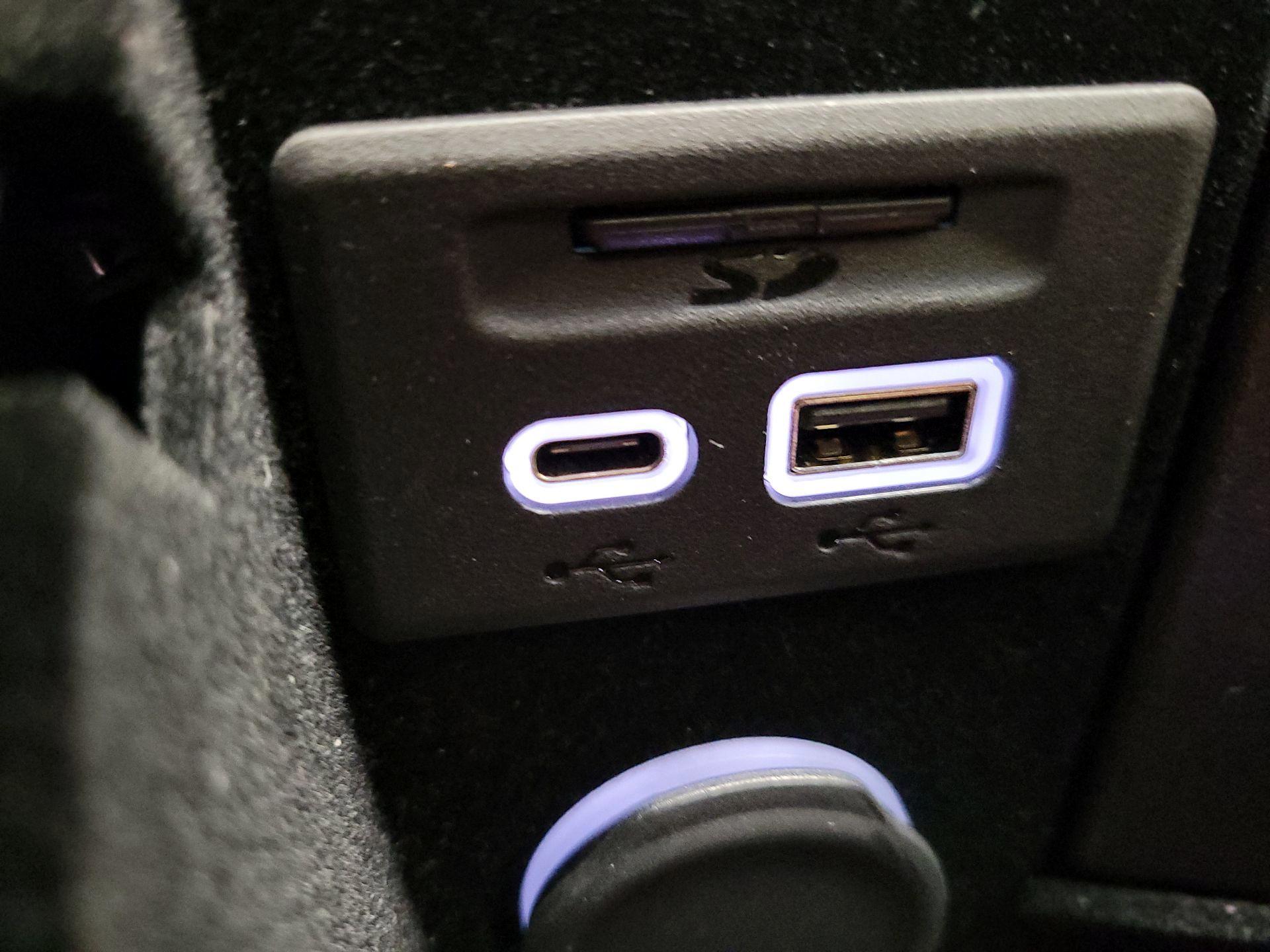 Thumbnail: 2021 Cadillac CT5 - 19