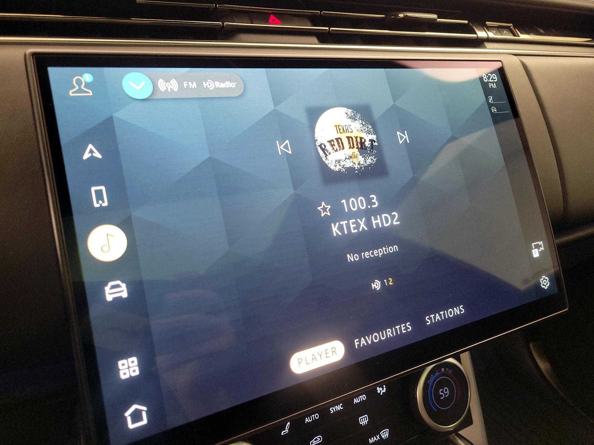 Thumbnail: 2023 Land Rover Range Rover - 16