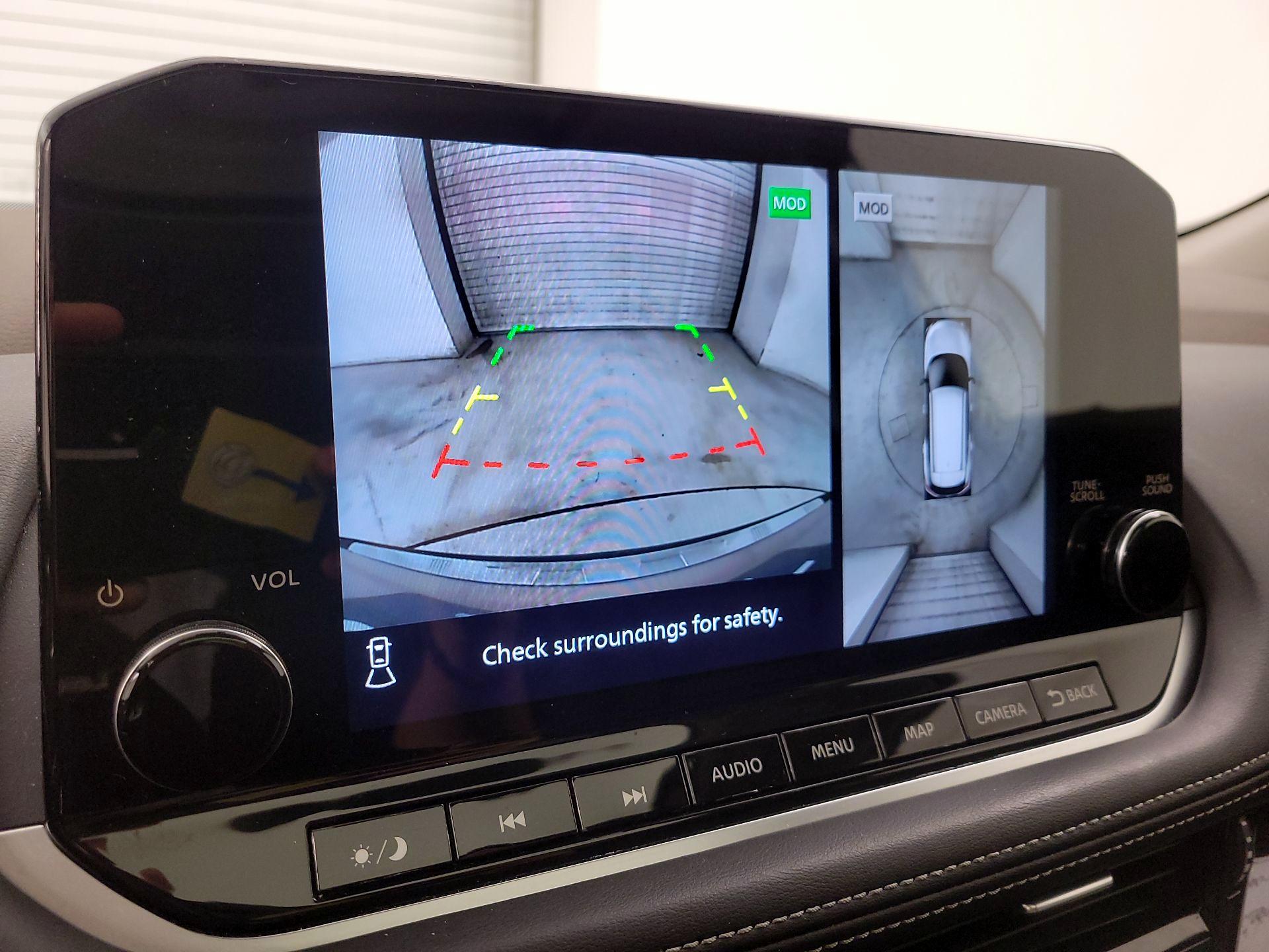 Thumbnail: 2021 Nissan Rogue - 15