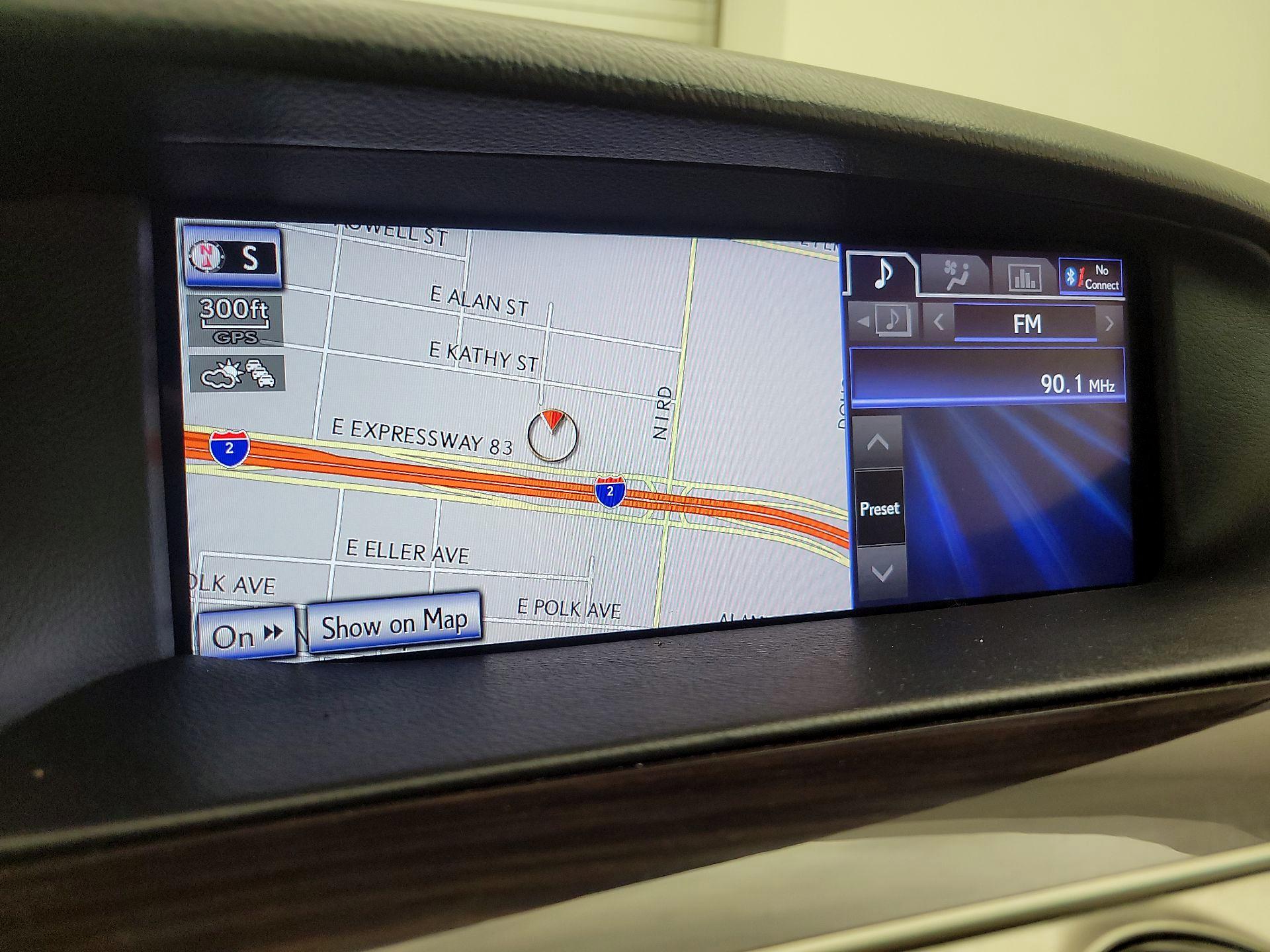 Thumbnail: 2014 Lexus LS - 14