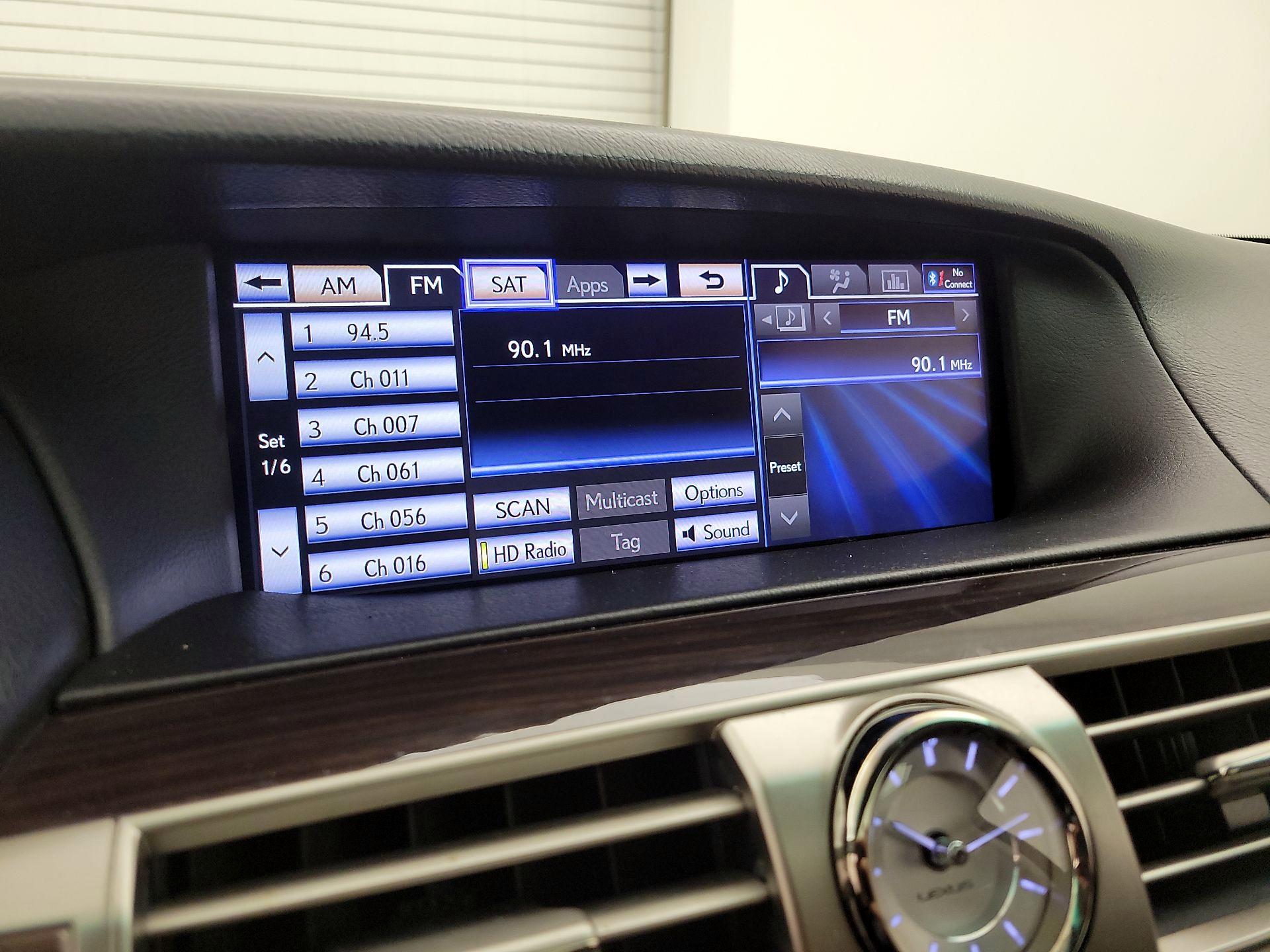 Thumbnail: 2014 Lexus LS - 16