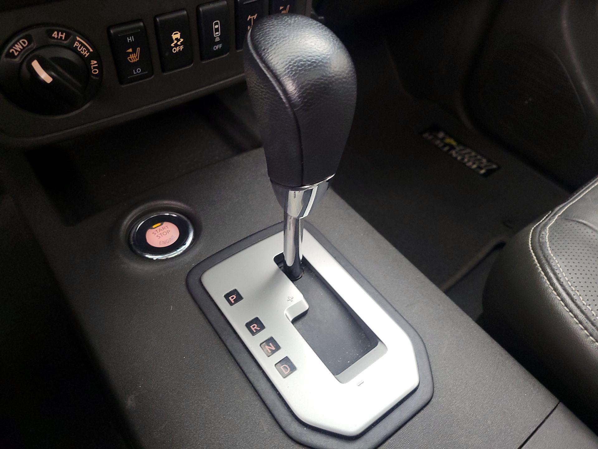 Thumbnail: 2020 Nissan Frontier - 15