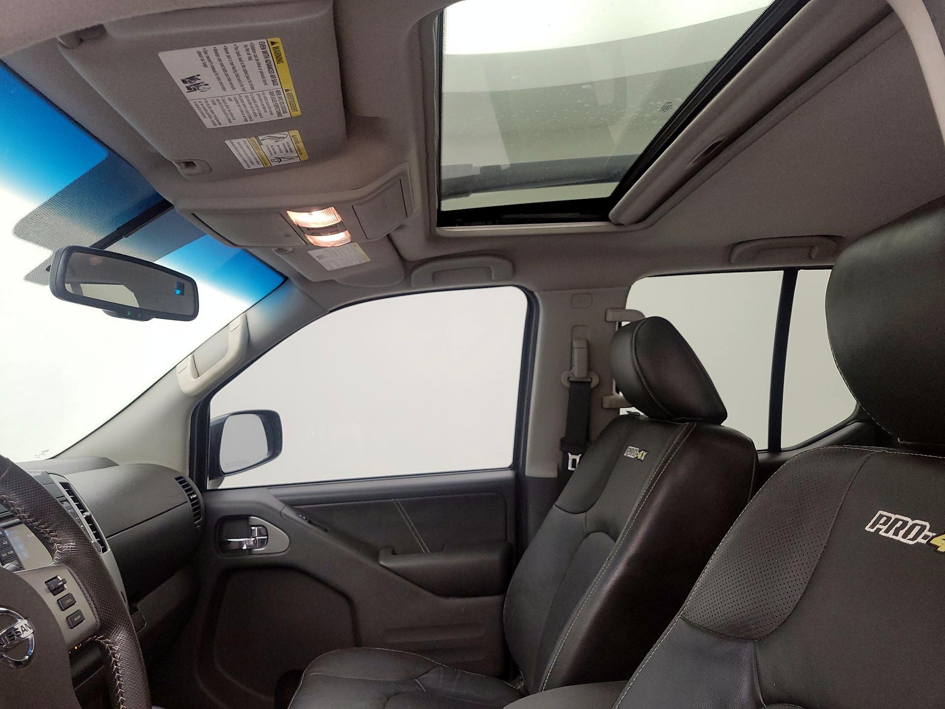 Thumbnail: 2020 Nissan Frontier - 17