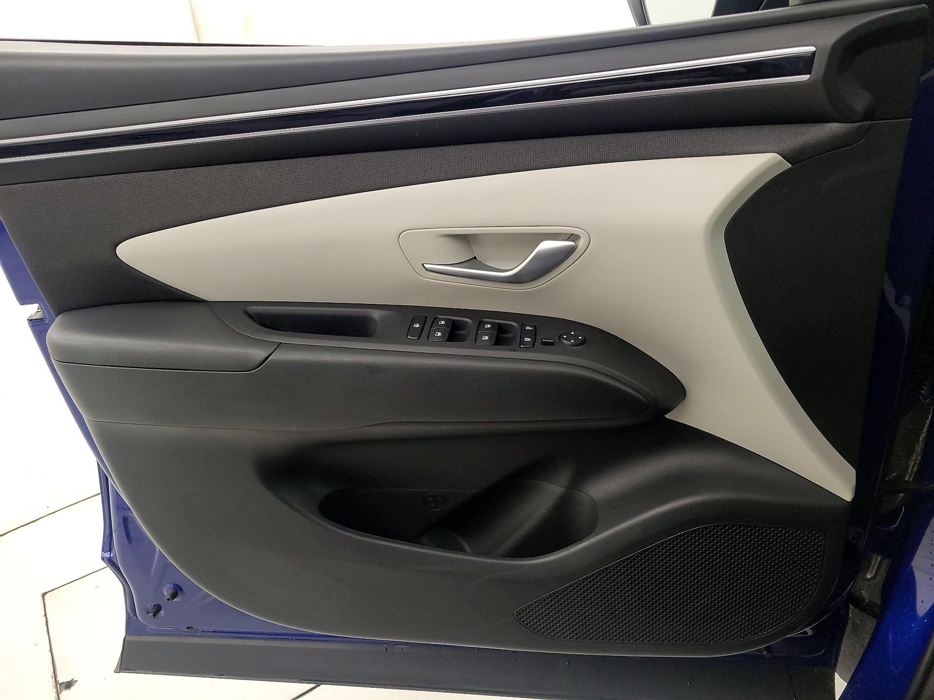 Thumbnail: 2024 Hyundai Tucson - 12