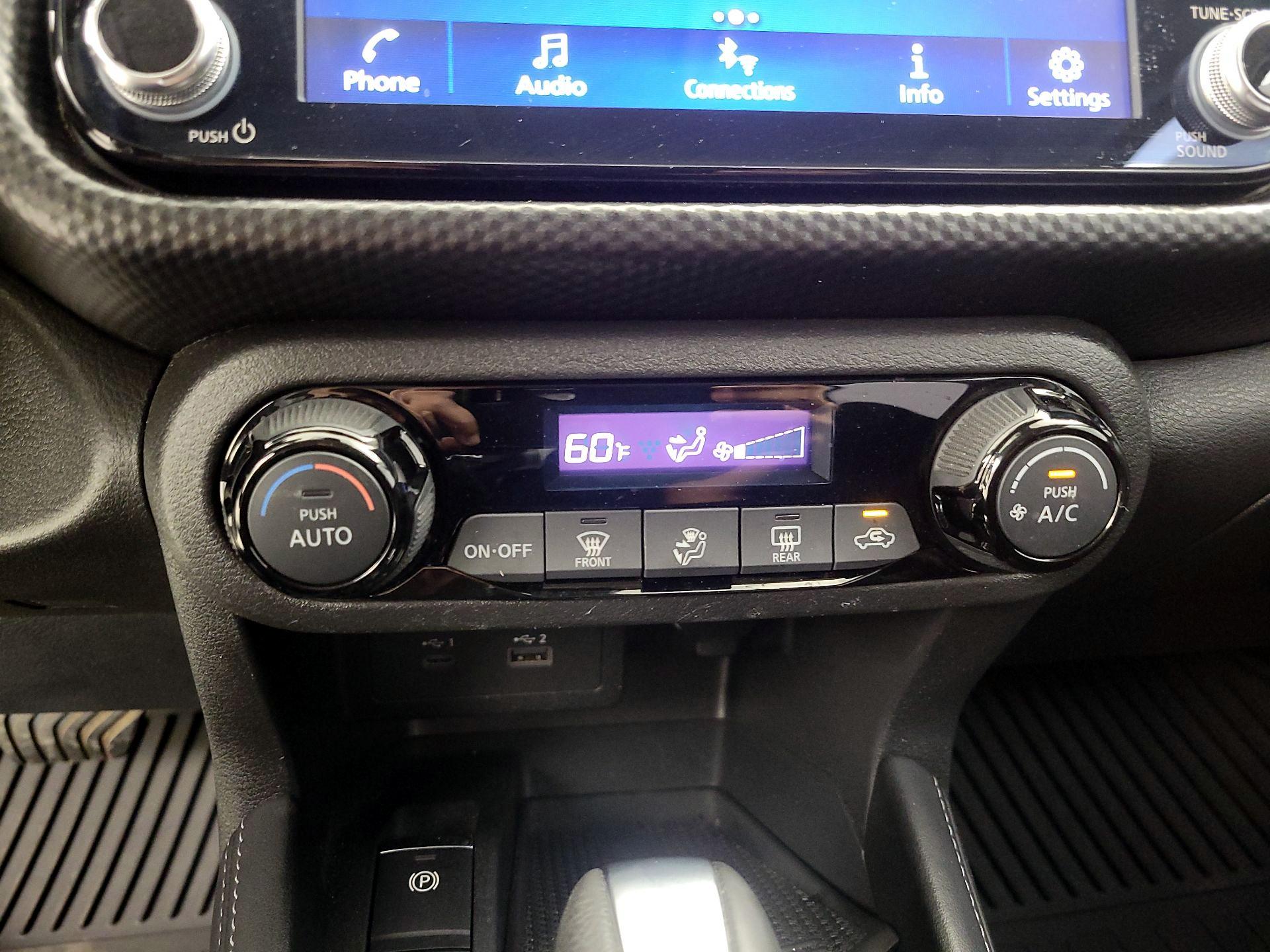 Thumbnail: 2021 Nissan Kicks - 15