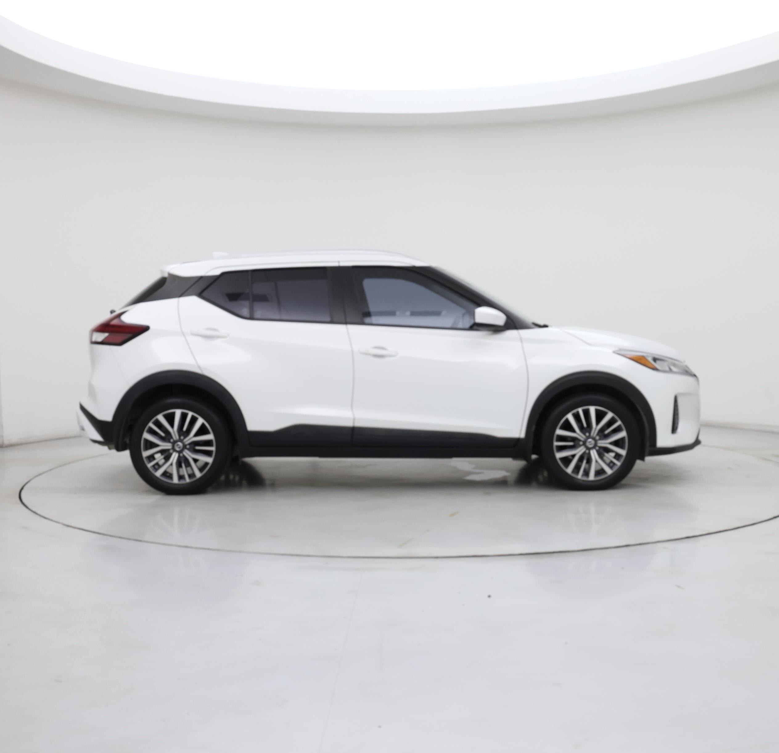 Thumbnail: 2021 Nissan Kicks - 7