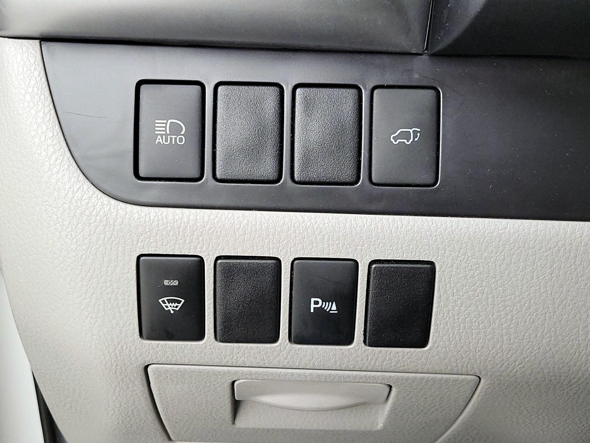 Thumbnail: 2019 Toyota Highlander - 13