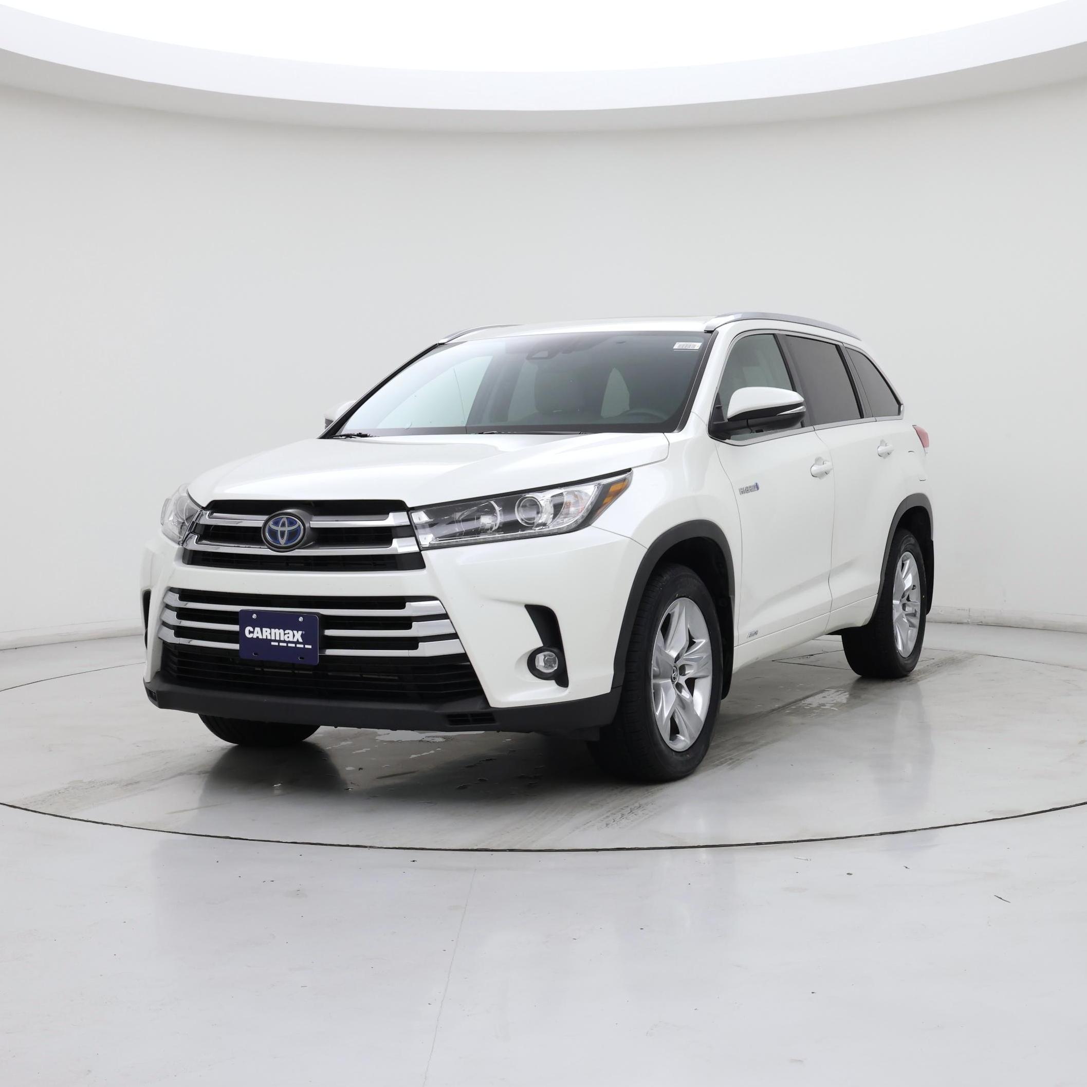 Thumbnail: 2019 Toyota Highlander - 4