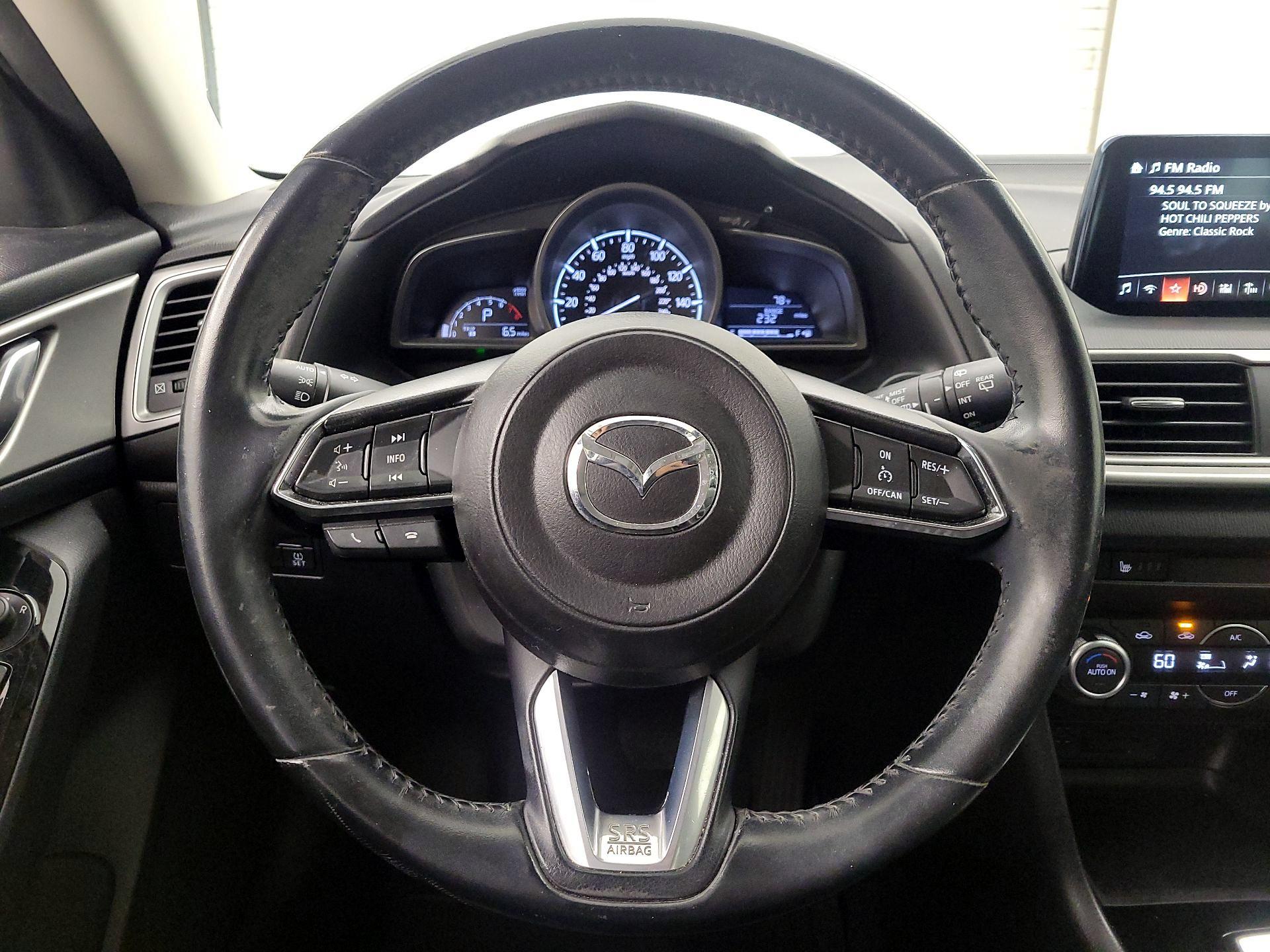 Thumbnail: 2017 Mazda Mazda3 - 10