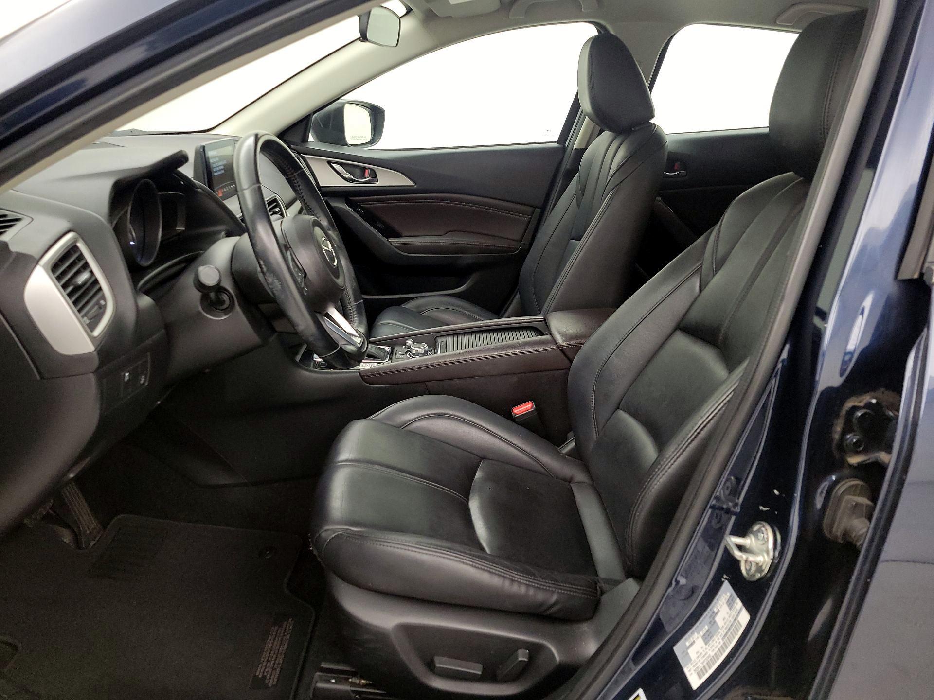 Thumbnail: 2017 Mazda Mazda3 - 11