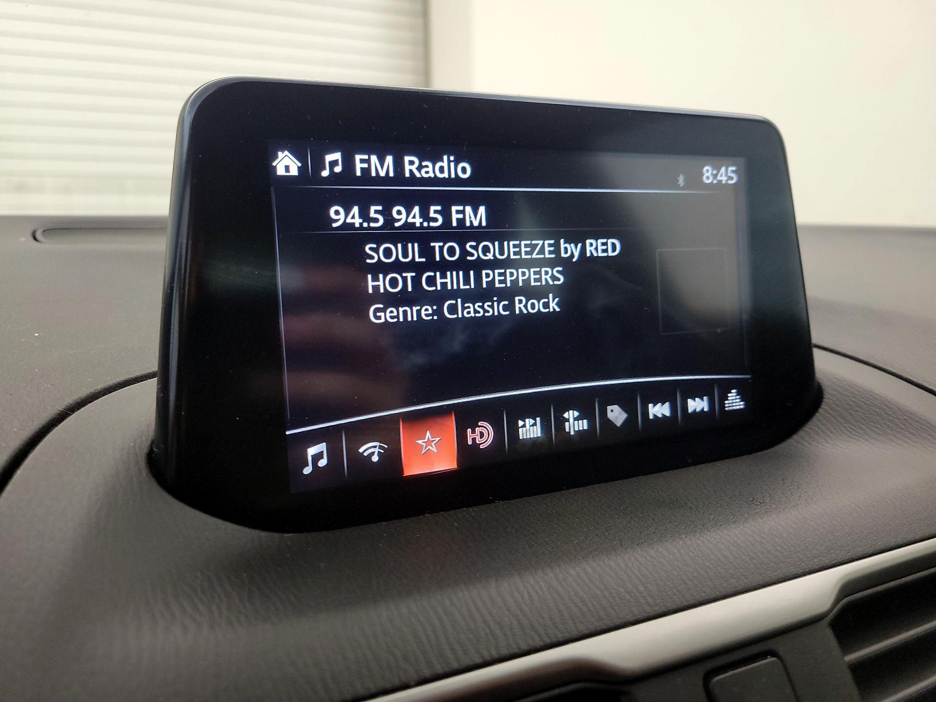 Thumbnail: 2017 Mazda Mazda3 - 15